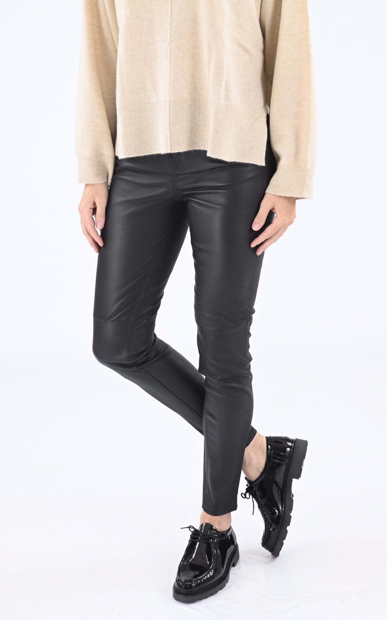A "MACHA" Noir Pellet Chaussures Femme opened photo 4