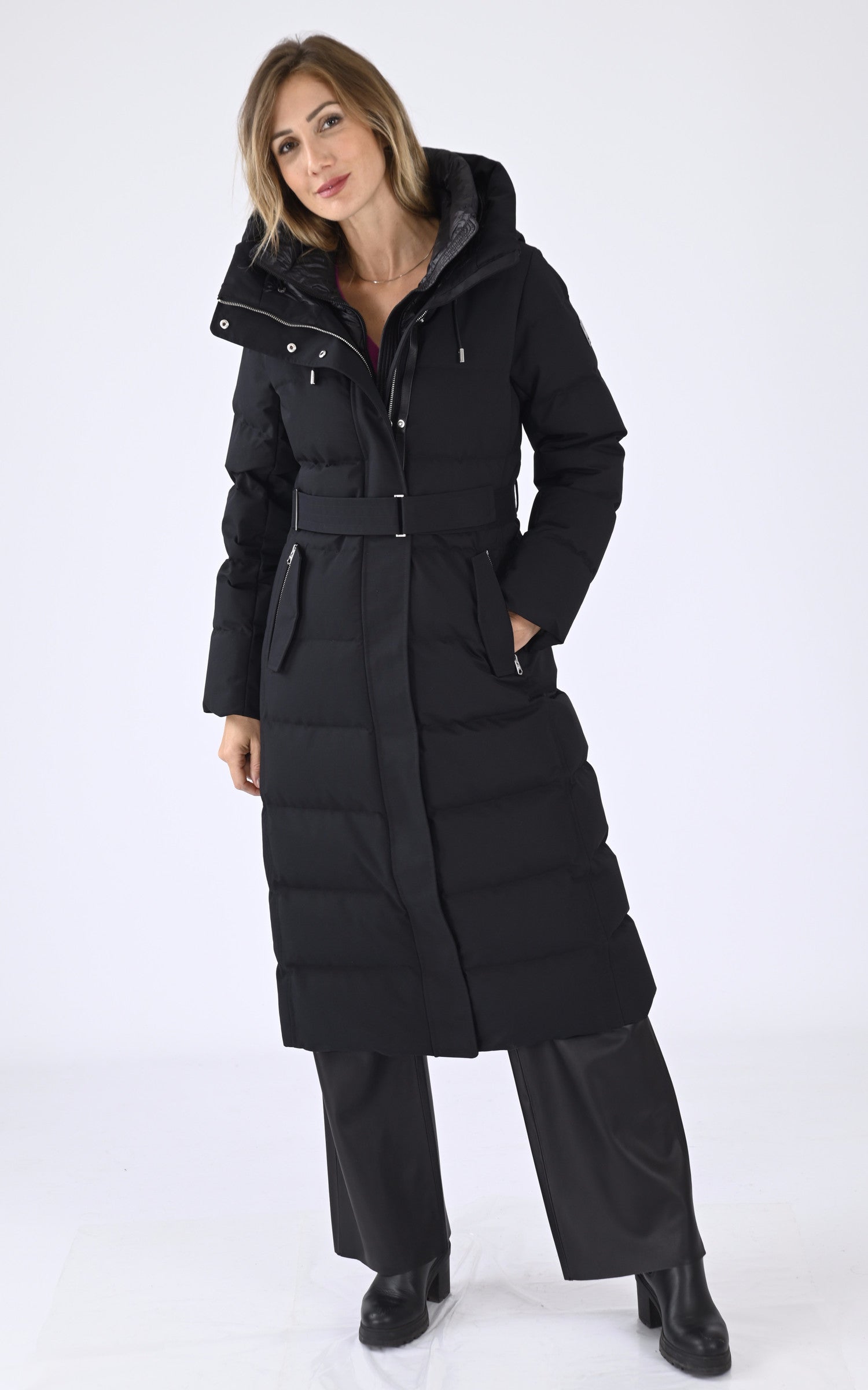 A "SHYLA-NF" Noir Mackage man_doudoune Femme closed photo 2