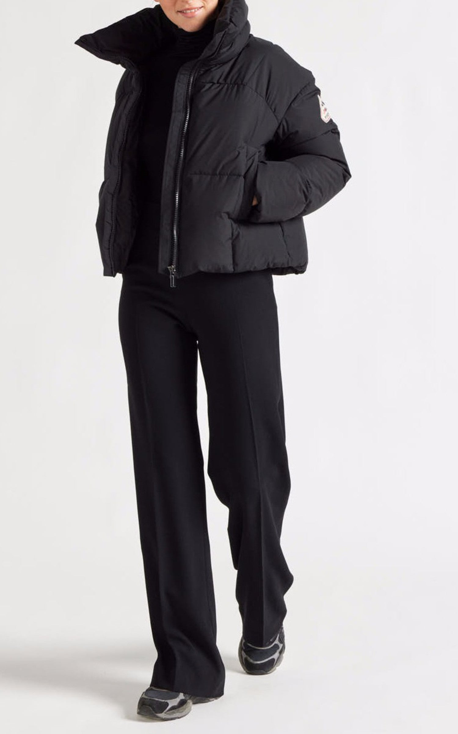 A "HARMONIE CROP" Noir Pyrenex Bl Doudoune Femme back photo