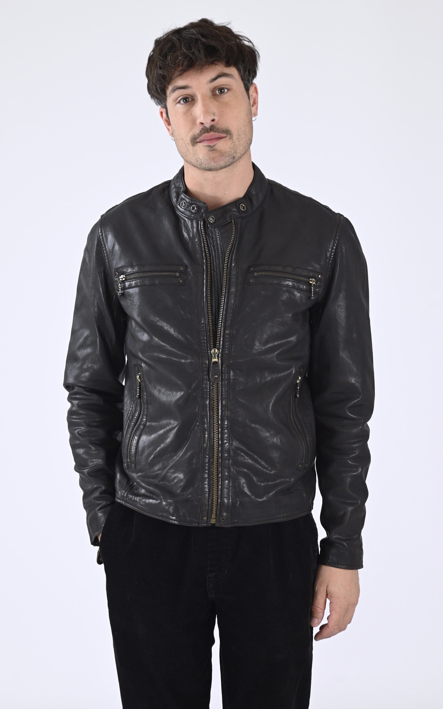 A "AKRONIMA 103881" Noir Daytona 73 Blouson Homme closed photo