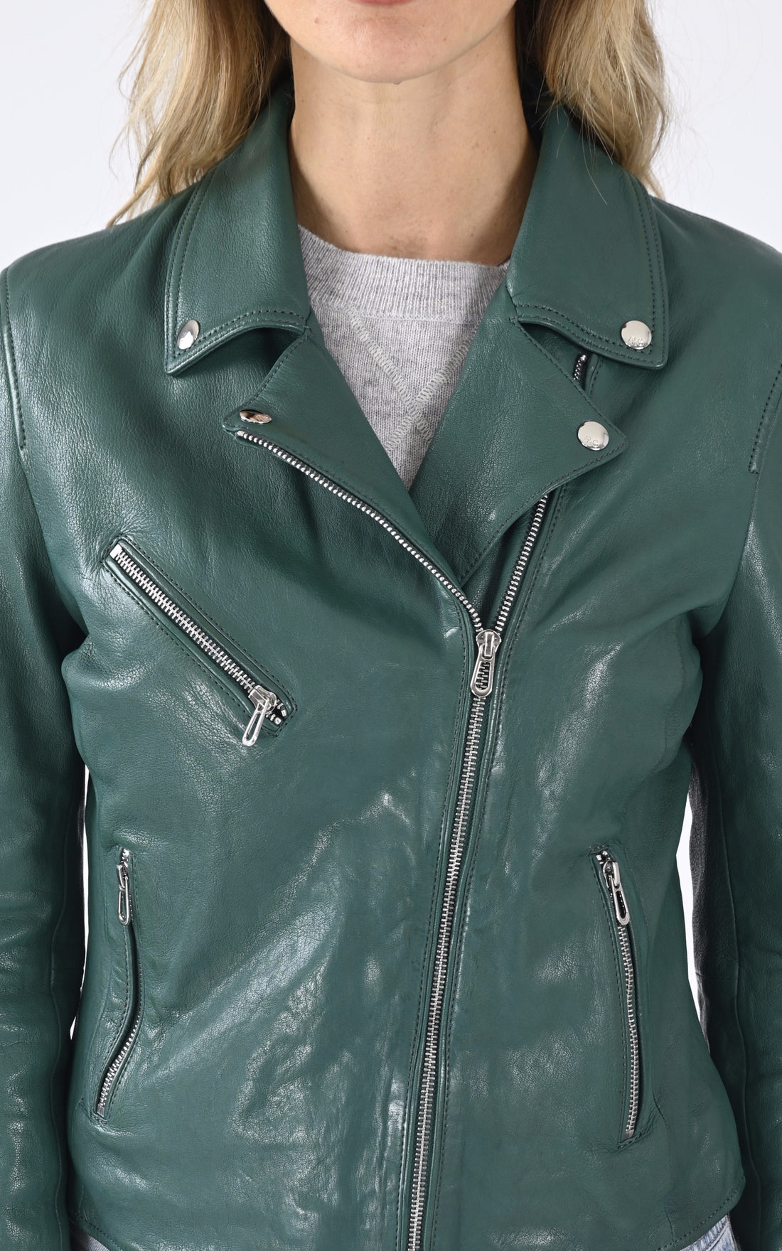 A "OLYMPE 101964" Vert Rose Garden Blouson Femme opened photo