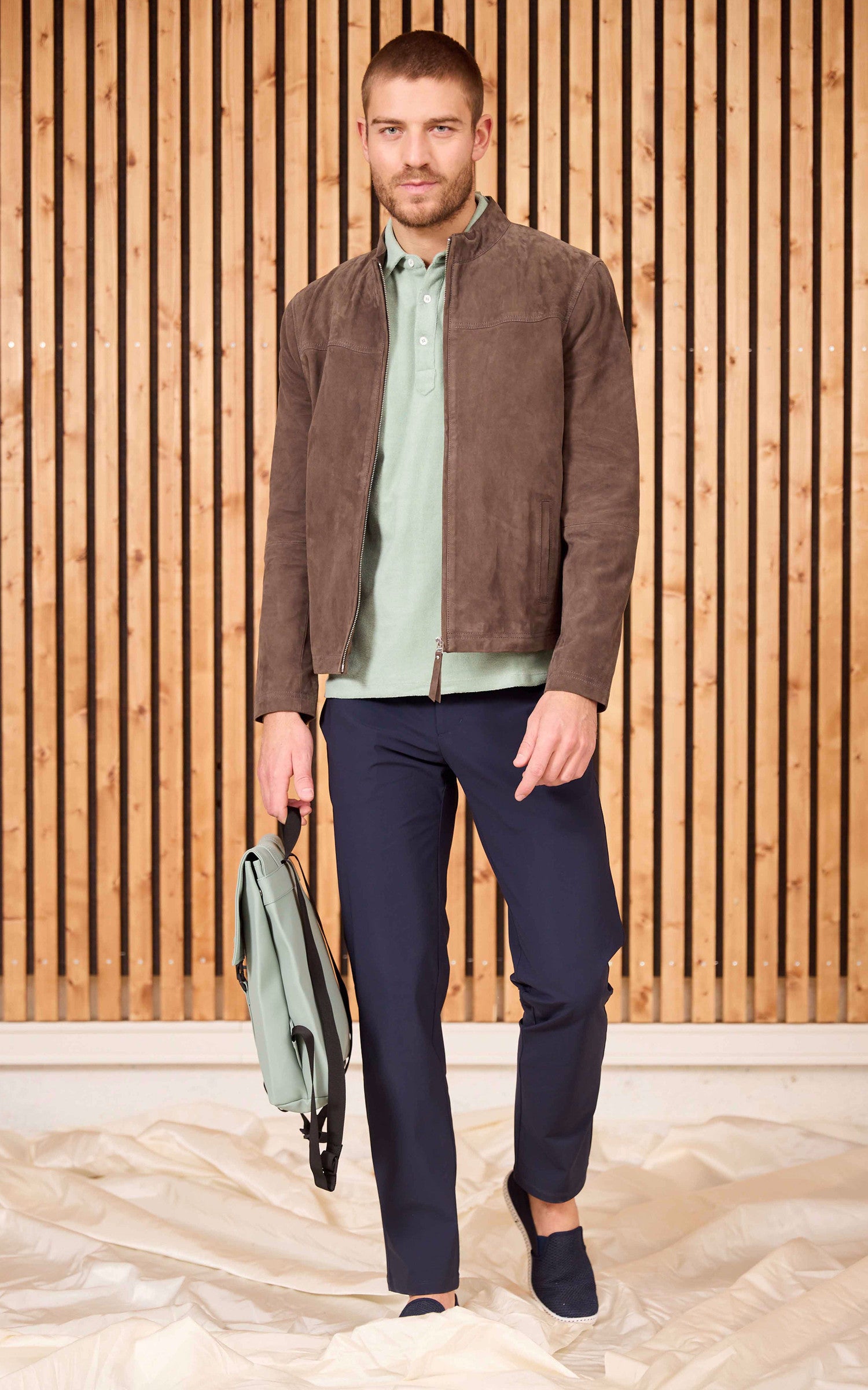 A "SYLVINO" Smoke Serge Pariente Blouson Homme opened photo