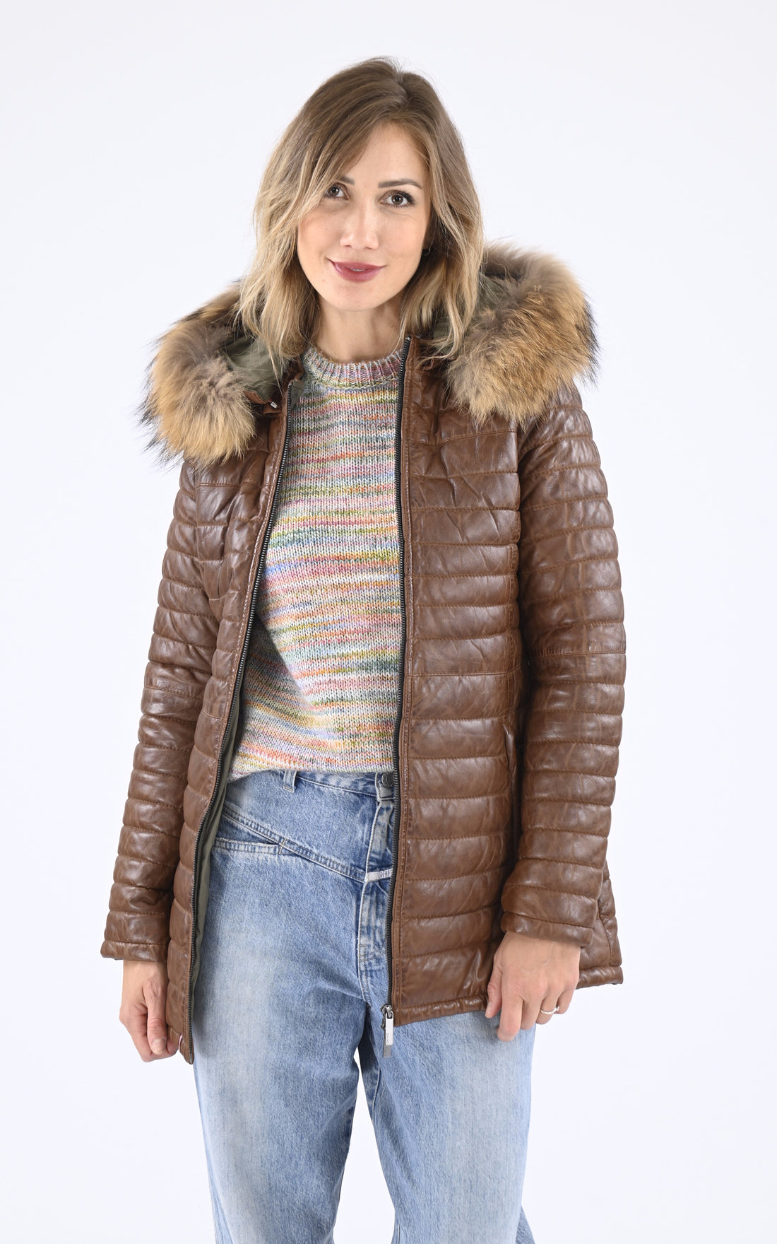 A "POPPING 62592" Cognac Oakwood Ves Doudoune Femme closed photo