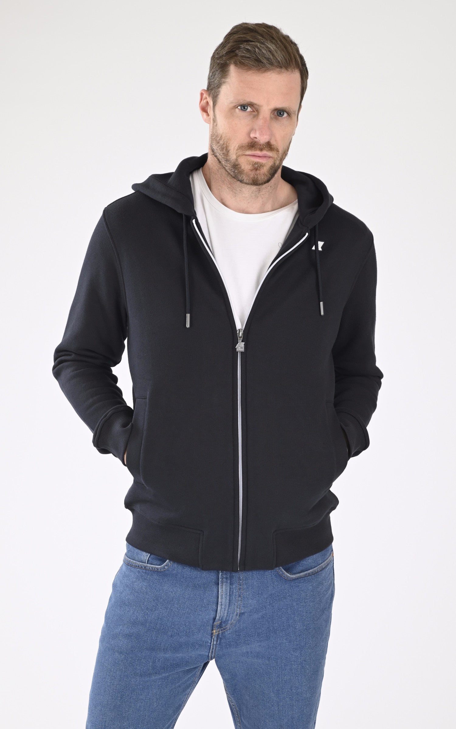 A "ANTHONY FRENCH K31364W" Bleu Marine K-Way Gilet Homme closed photo 2