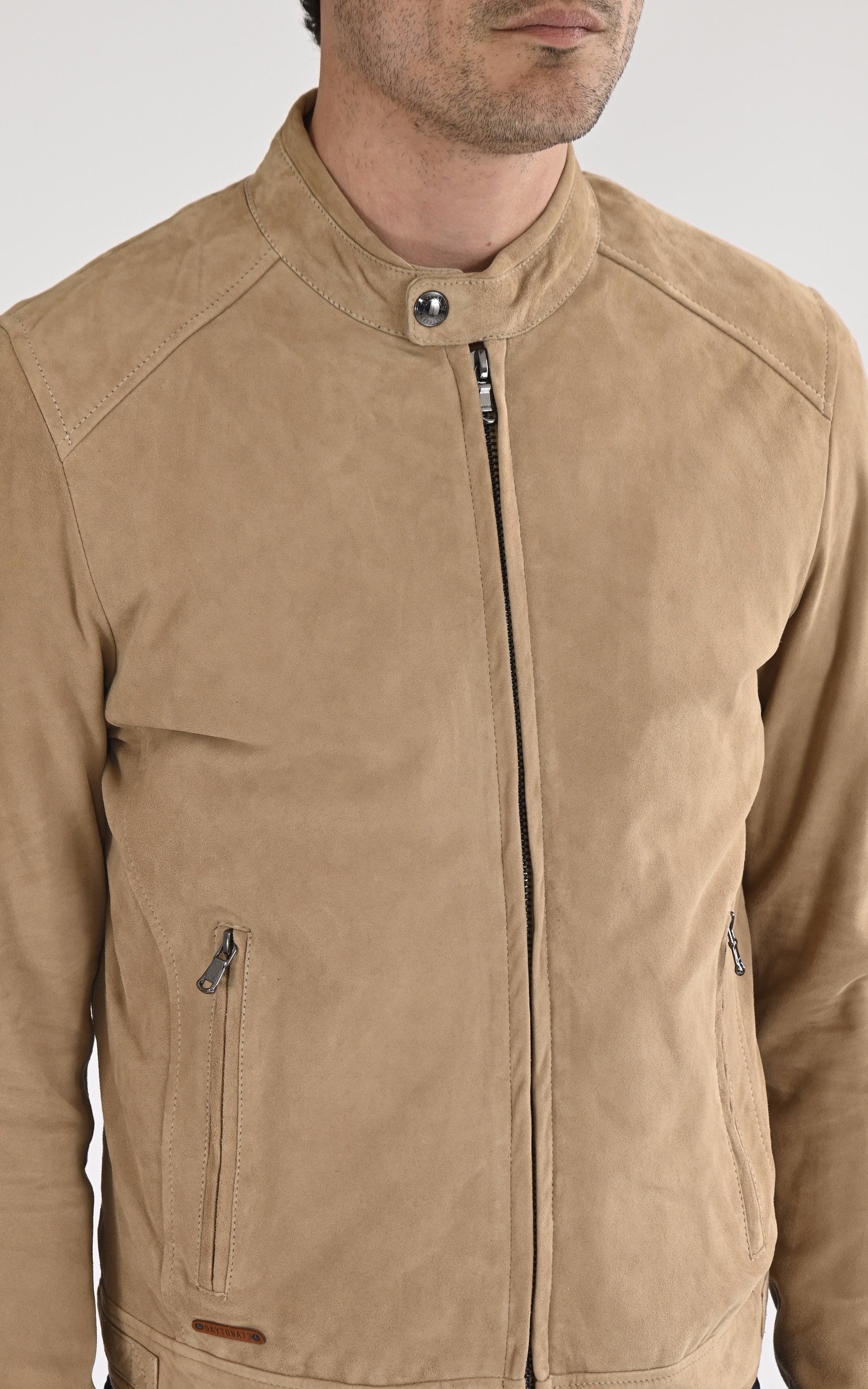 A "DELF 102569" Beige Daytona 73 Blouson Homme details photo