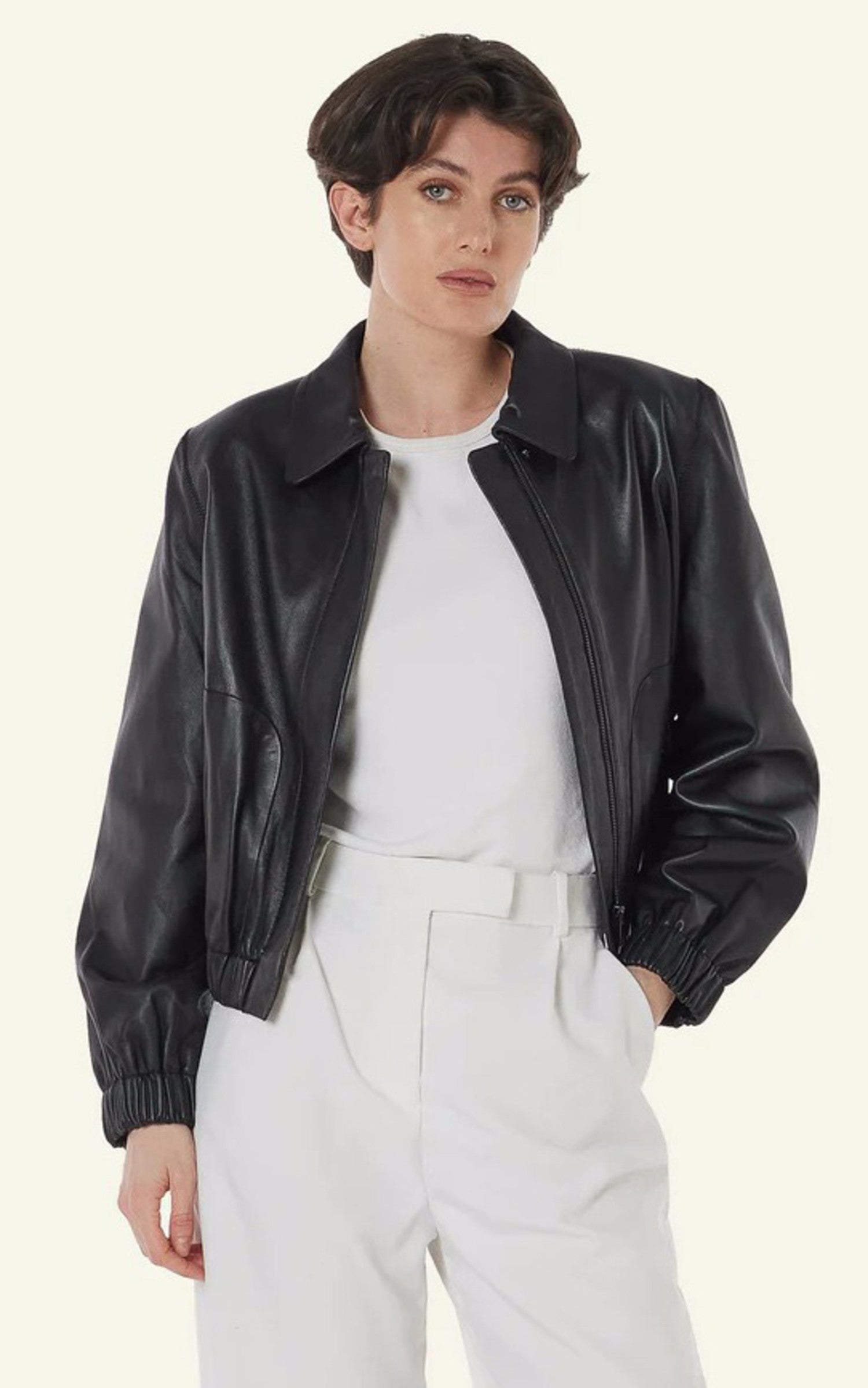 A "CLOTILDE" Black Serge Pariente Blouson Femme opened photo