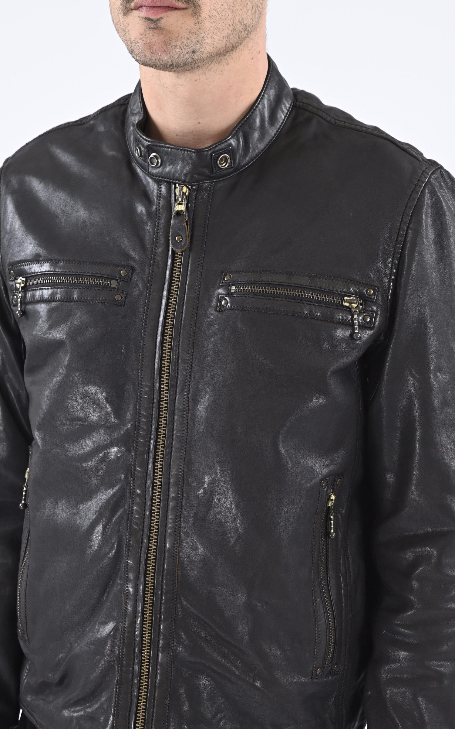 A "AKRONIMA 103881" Noir Daytona 73 Blouson Homme details photo