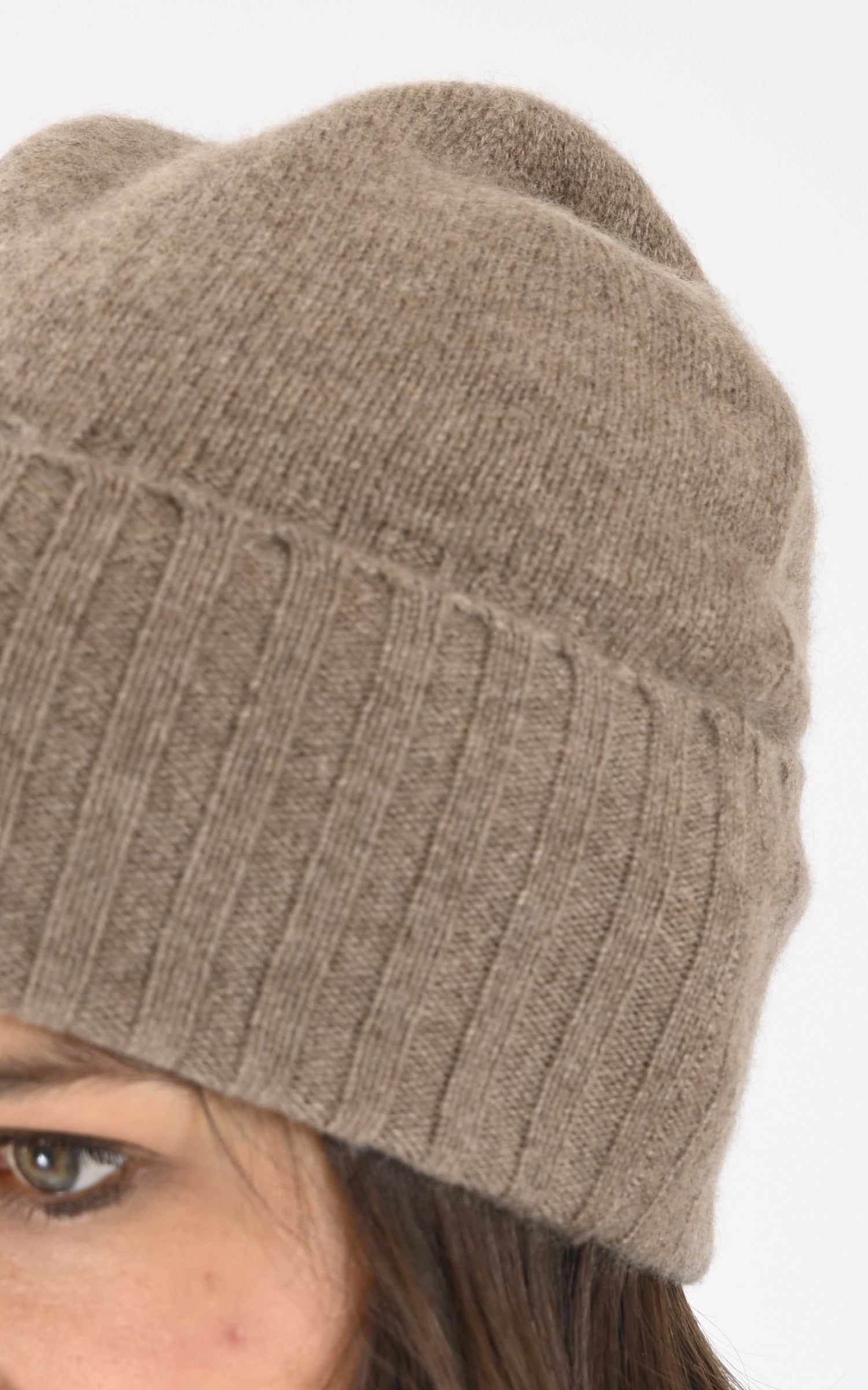 A "DORA 4501030C" Taupe Notshy Bonnet Femme interior photo 3