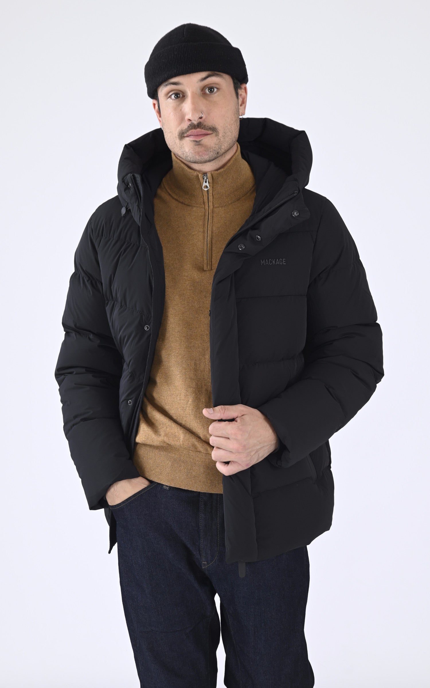 A "GRAYDON CITY" Noir Mackage Ves Doudoune Homme opened photo