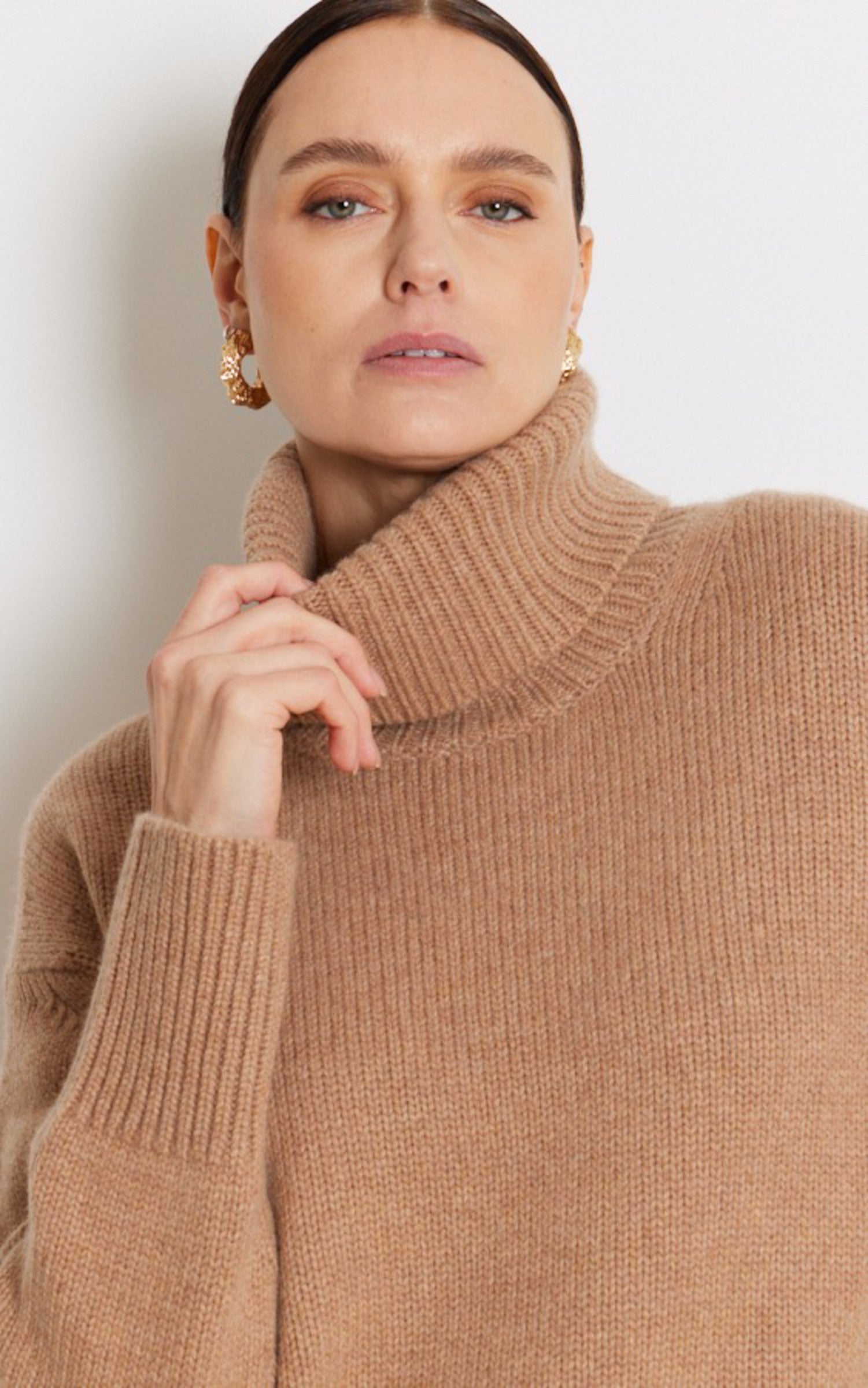 A "AUDREY 4502531C" Camel Notshy Pull Femme details photo