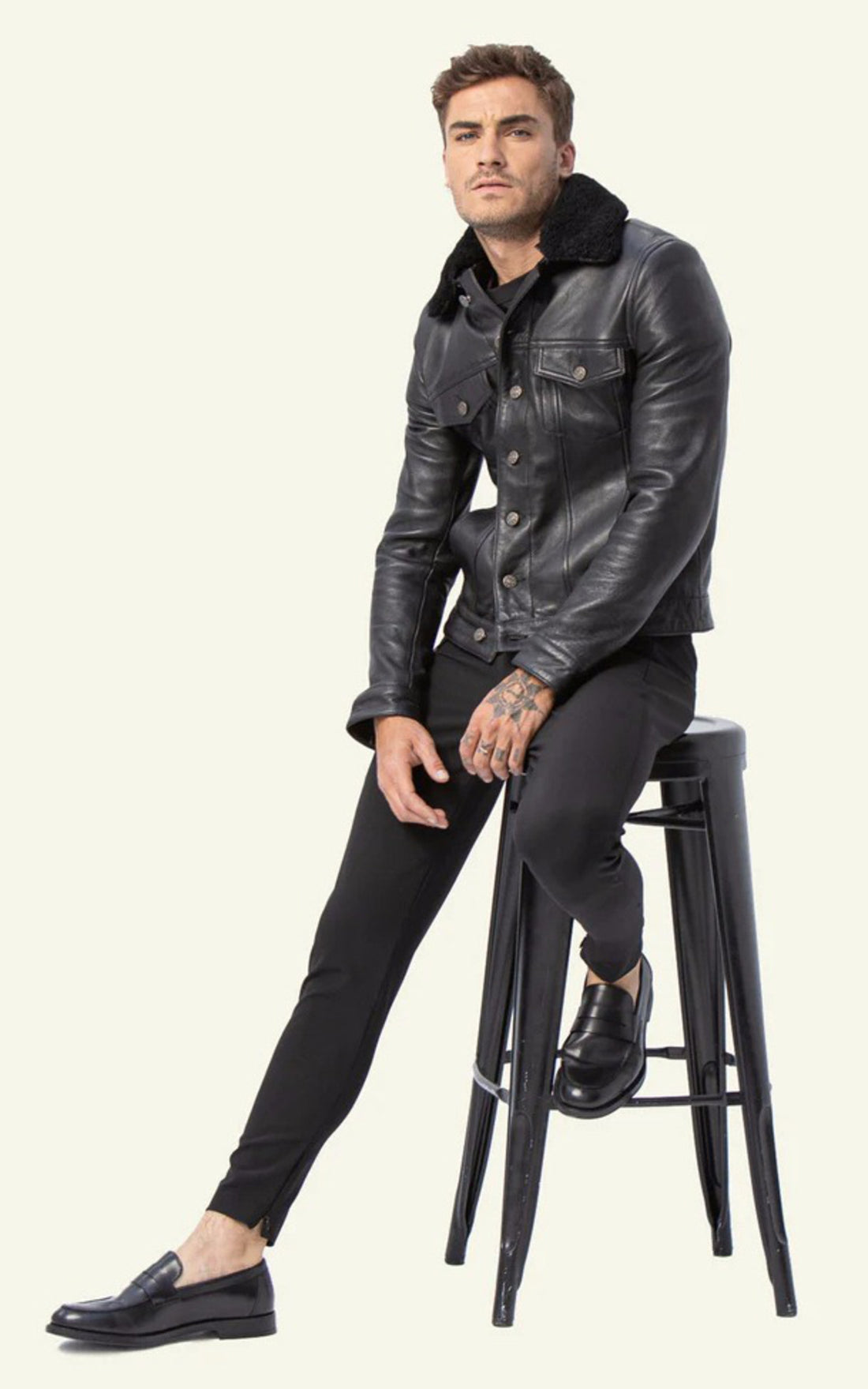A "Elias" Noir Serge Pariente Blouson Homme opened photo