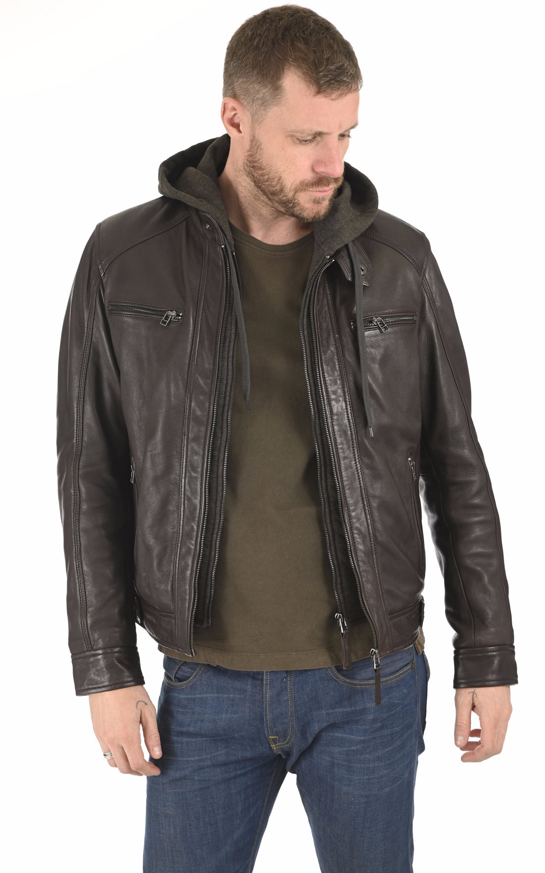A "ERIKO HOOD" Marron Serge Pariente Blouson Homme opened photo
