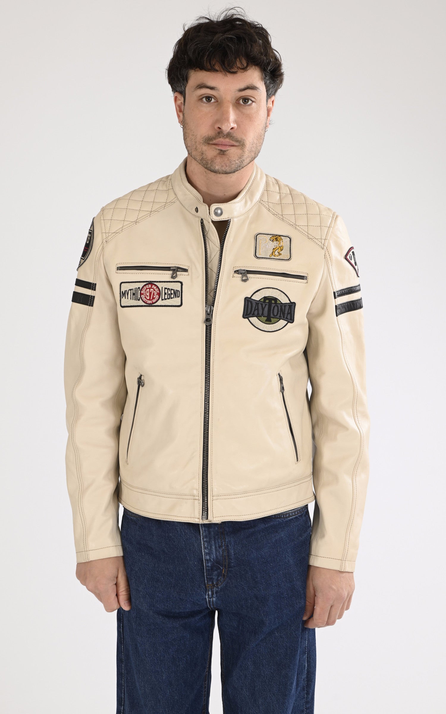 A "WALKOR 102831" Blanc Daytona 73 Blouson Homme closed photo 2