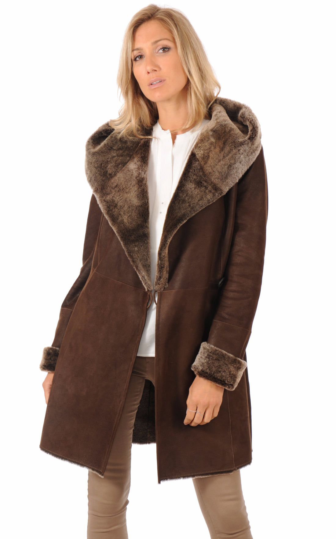 A "OS9007 90" Marron La Canadienne 3/4 Femme closed photo