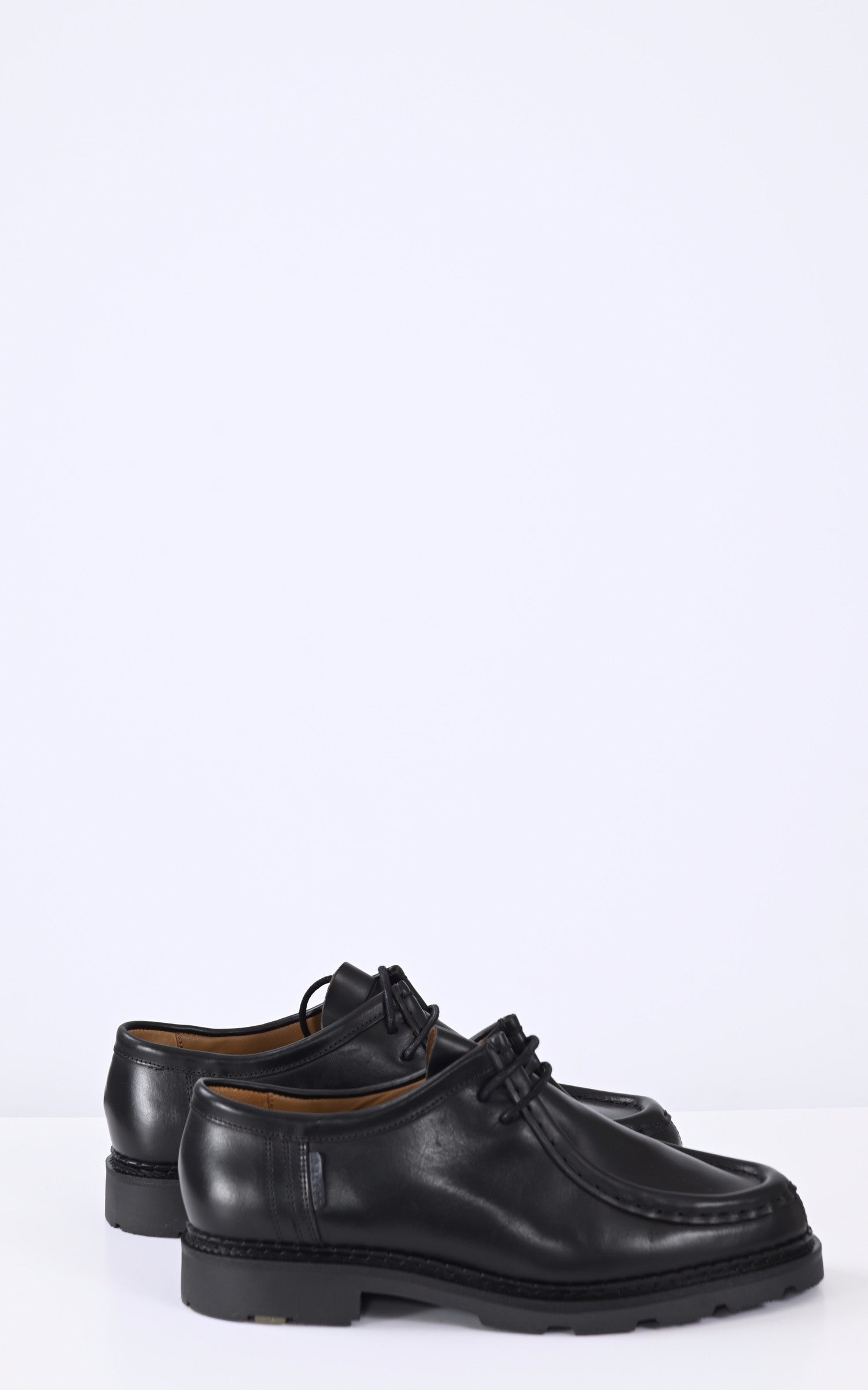 A "MACHO" Noir Pellet Chaussures Homme interior photo