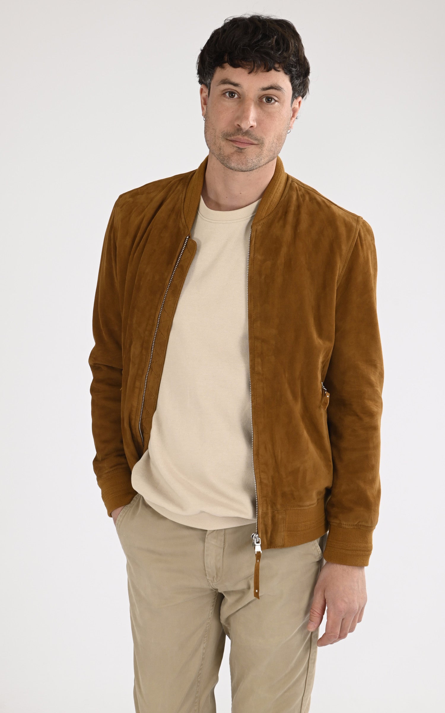 A "WINDON 102570" Cognac Daytona 73 Blouson Homme opened photo
