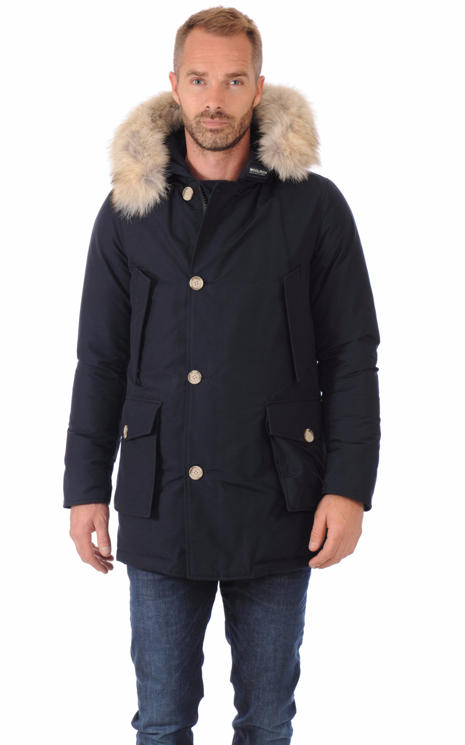 A "ARTIC PARKA DF WOOU0482" Bleu Foncé Woolrich 3/4 Parka Homme closed photo