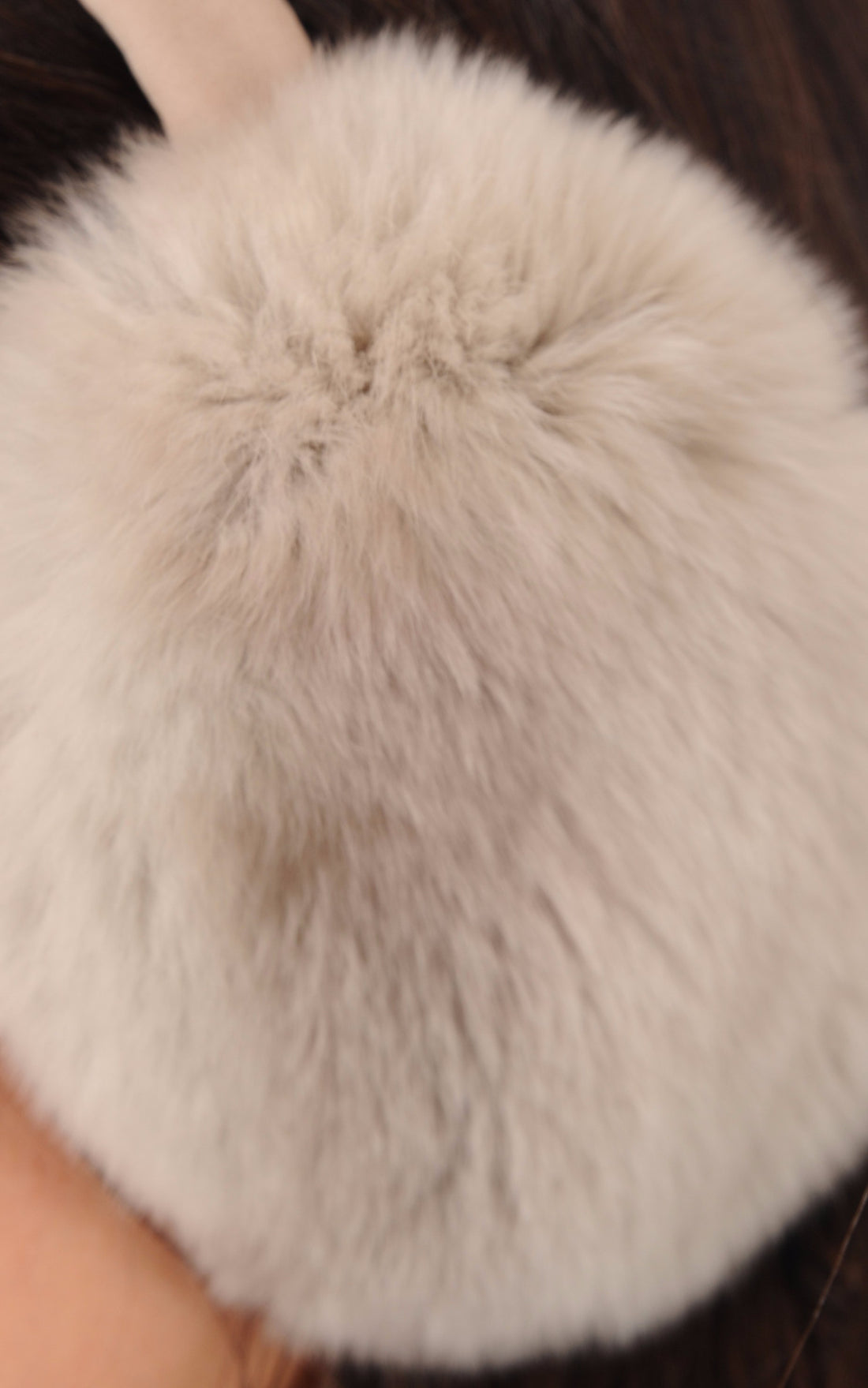 A "OS" Beige Tsanikidis Oreillettes Femme opened photo