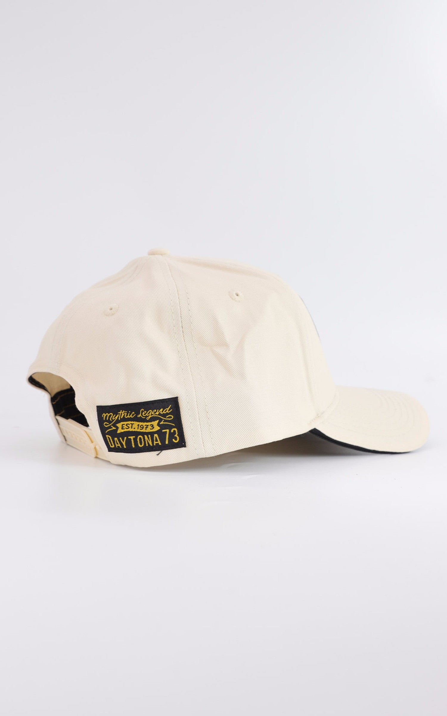 A "PORTER 103051" Blanc Daytona 73 Casquette Homme closed photo