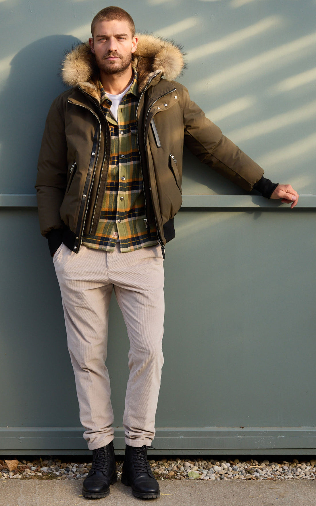 A "DIXON-F" Kaki Mackage Bl Doudoune Homme opened photo