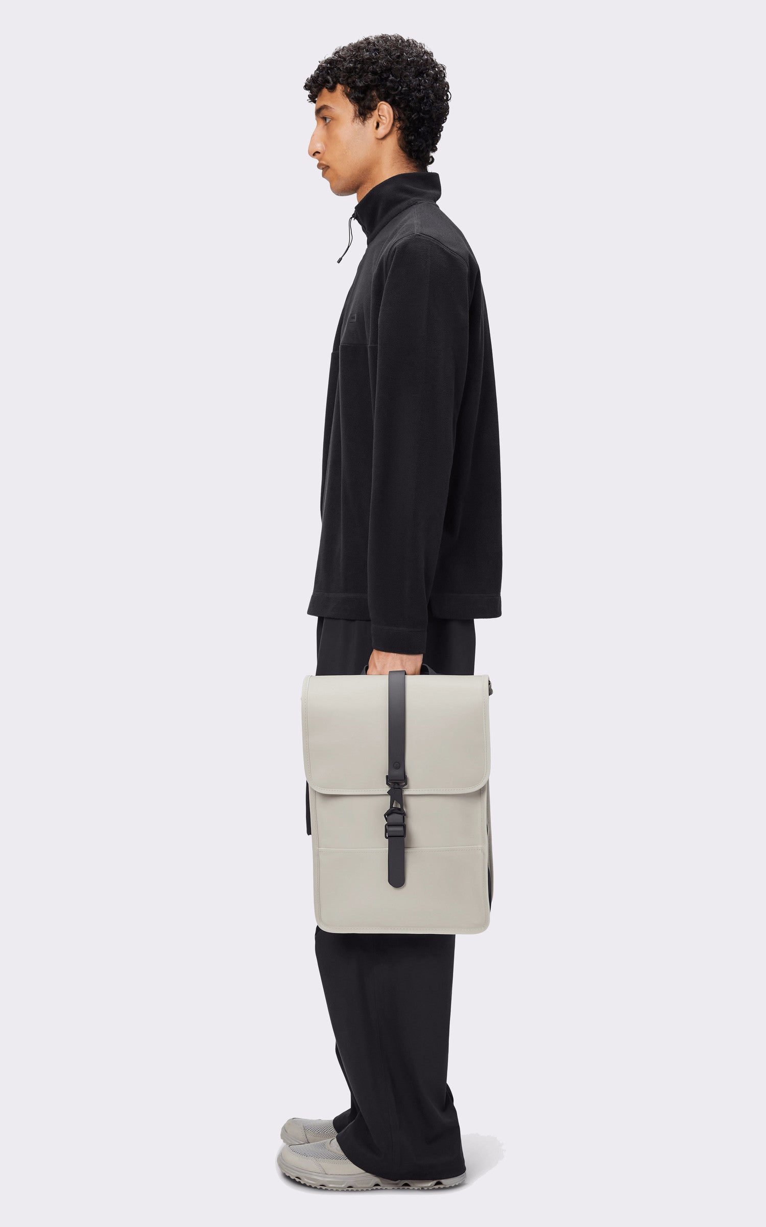 A "13020 BACK PACK MINI" Gris Rains Sac A Dos Mixte interior photo