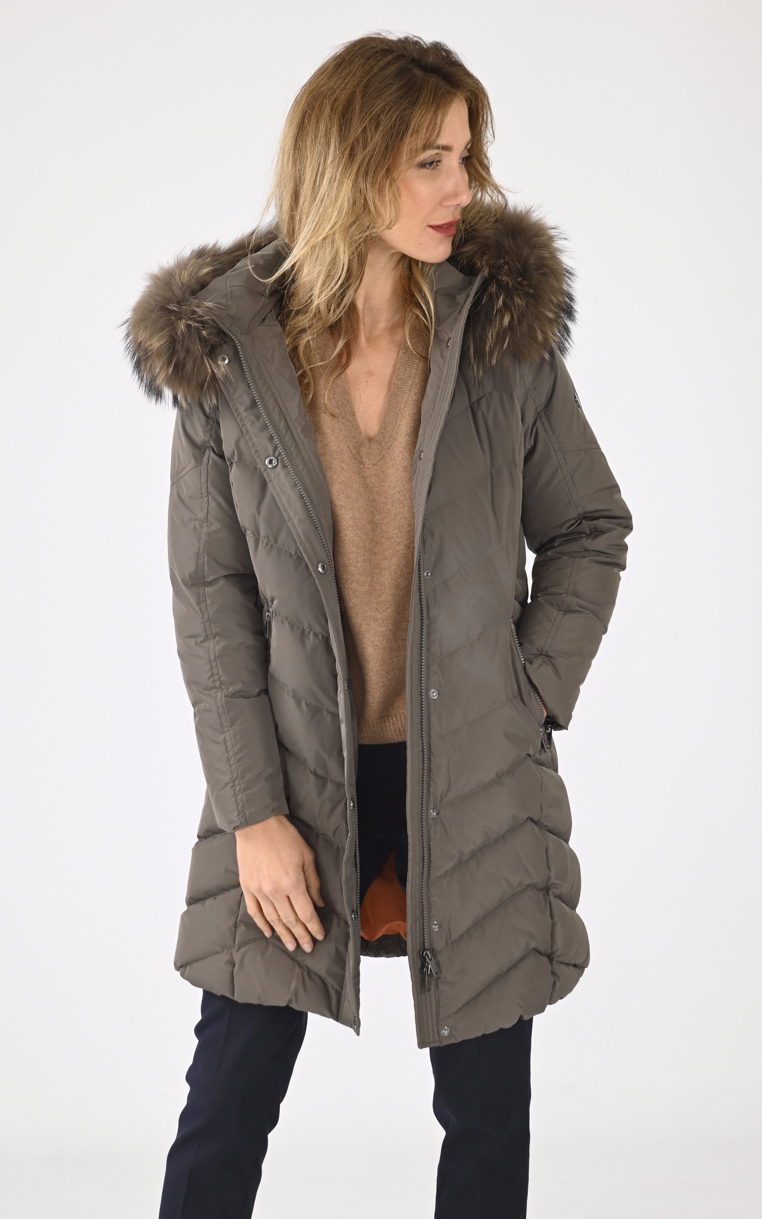 A "JEMMA 11568" Taupe Saki 3/4 Doudoune Femme opened photo 1