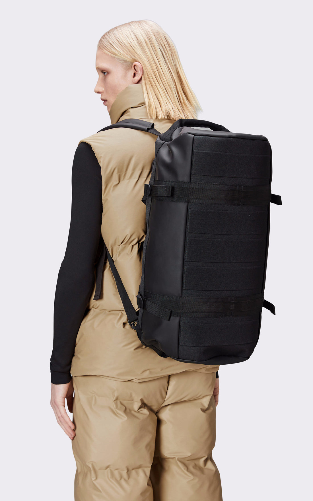 A "13480 TEXEL DUFFEL SMALL" Noir Rains Sac Mixte interior photo