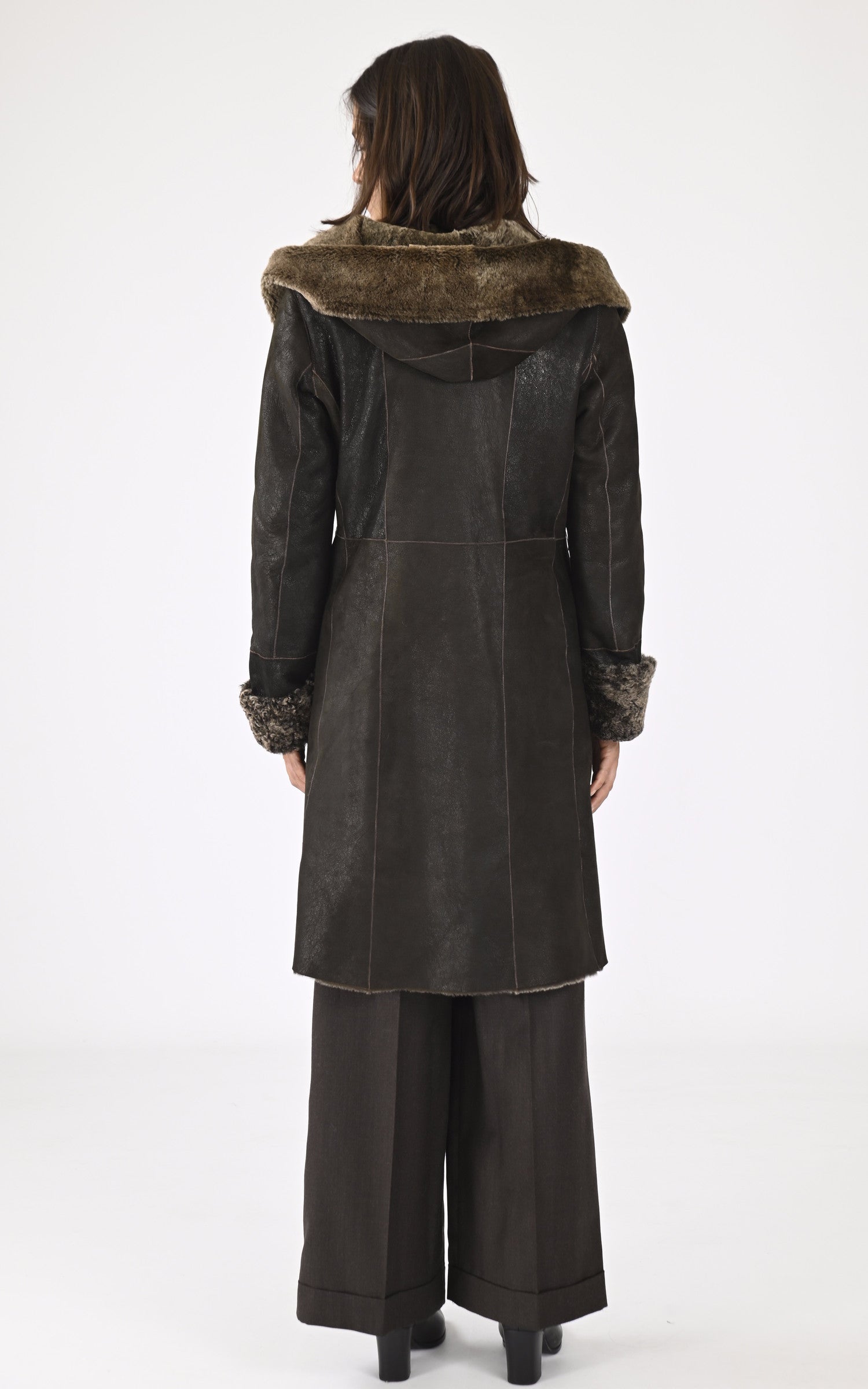 A "OS9007B 100" Marron La Canadienne 7/8 Femme back photo