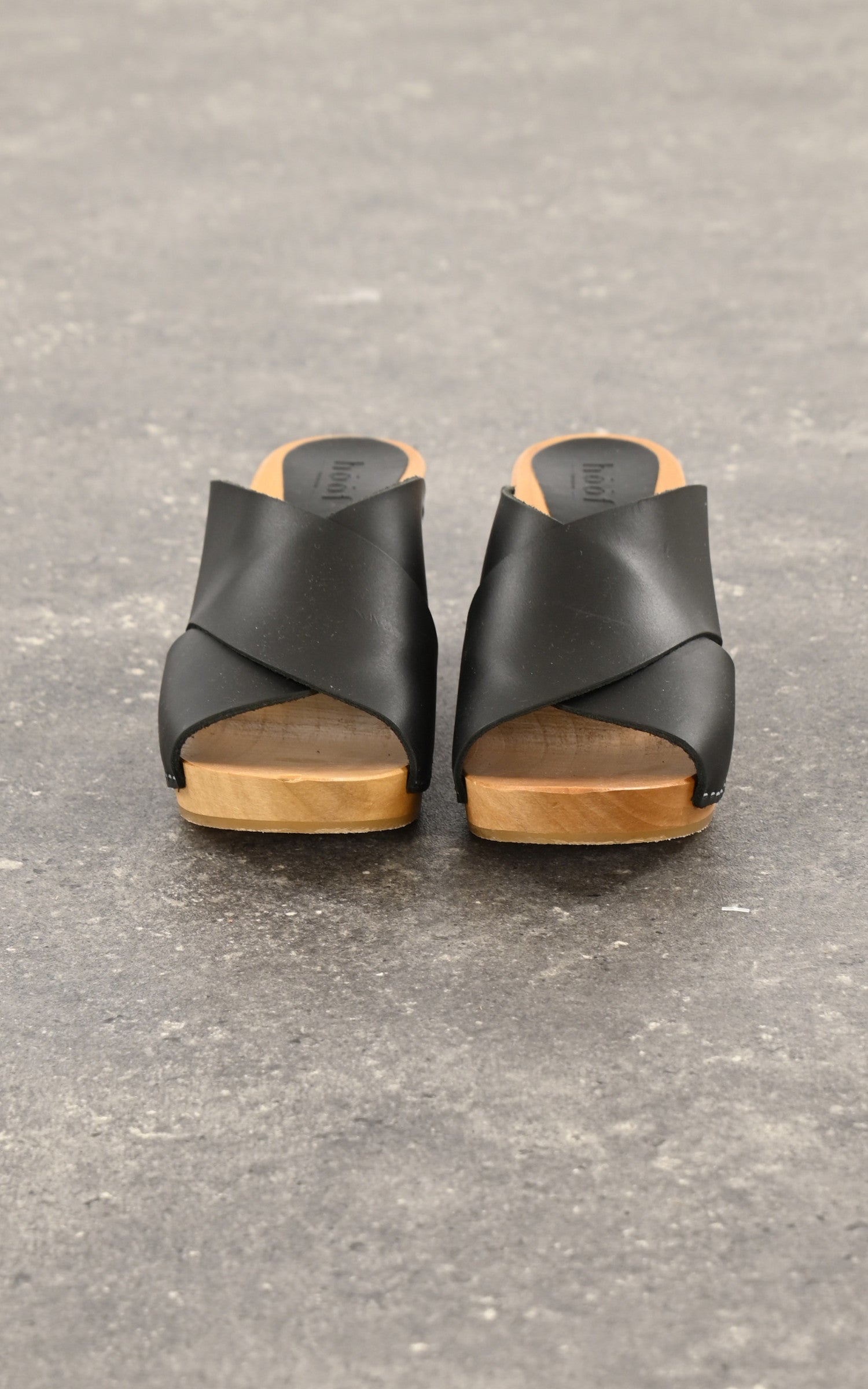 A "ARLINE" Noir Hoof sabots Femme details photo