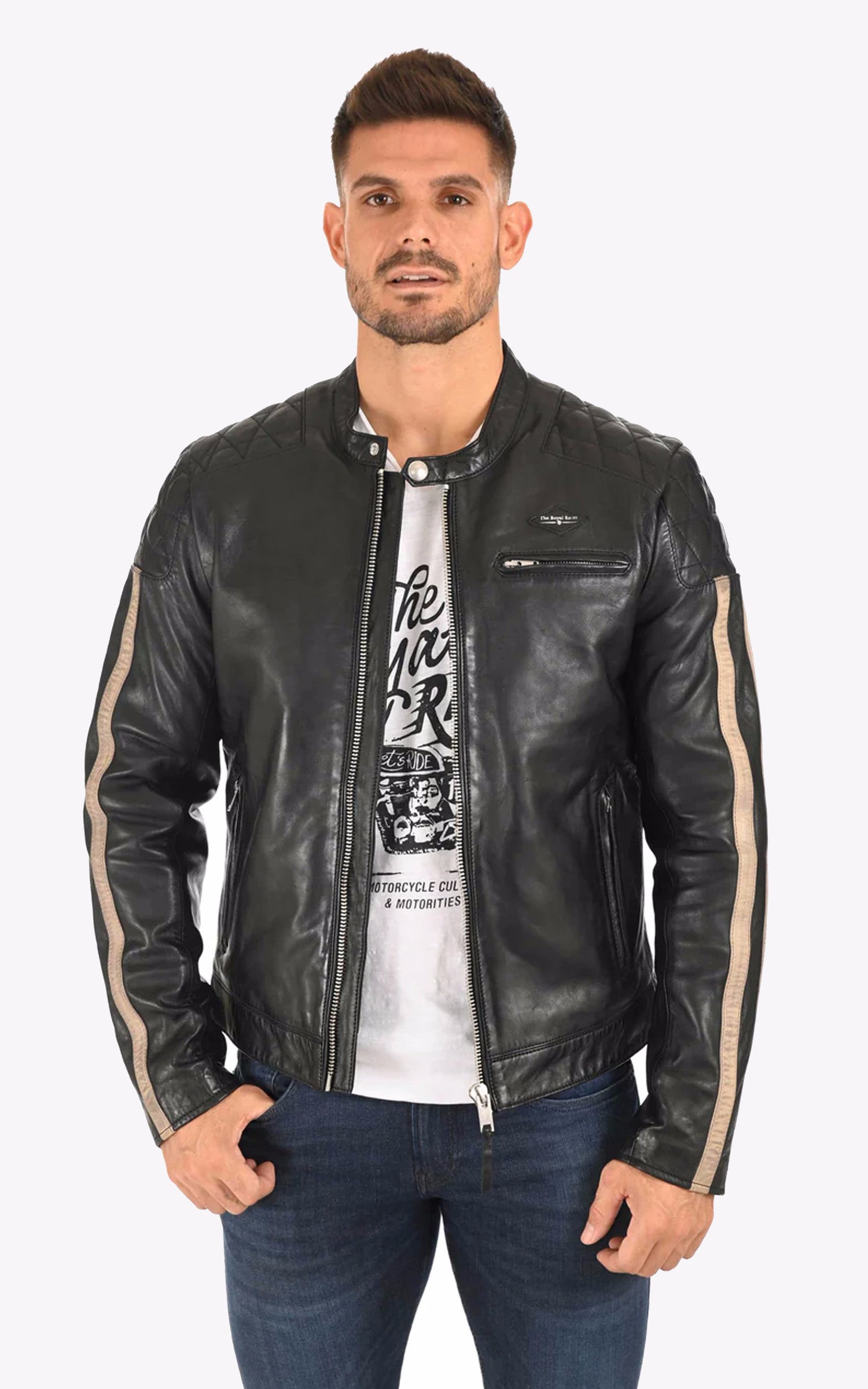 A "SILVERSTONE 2022010" Noir The Royal Racer Blouson Homme closed photo