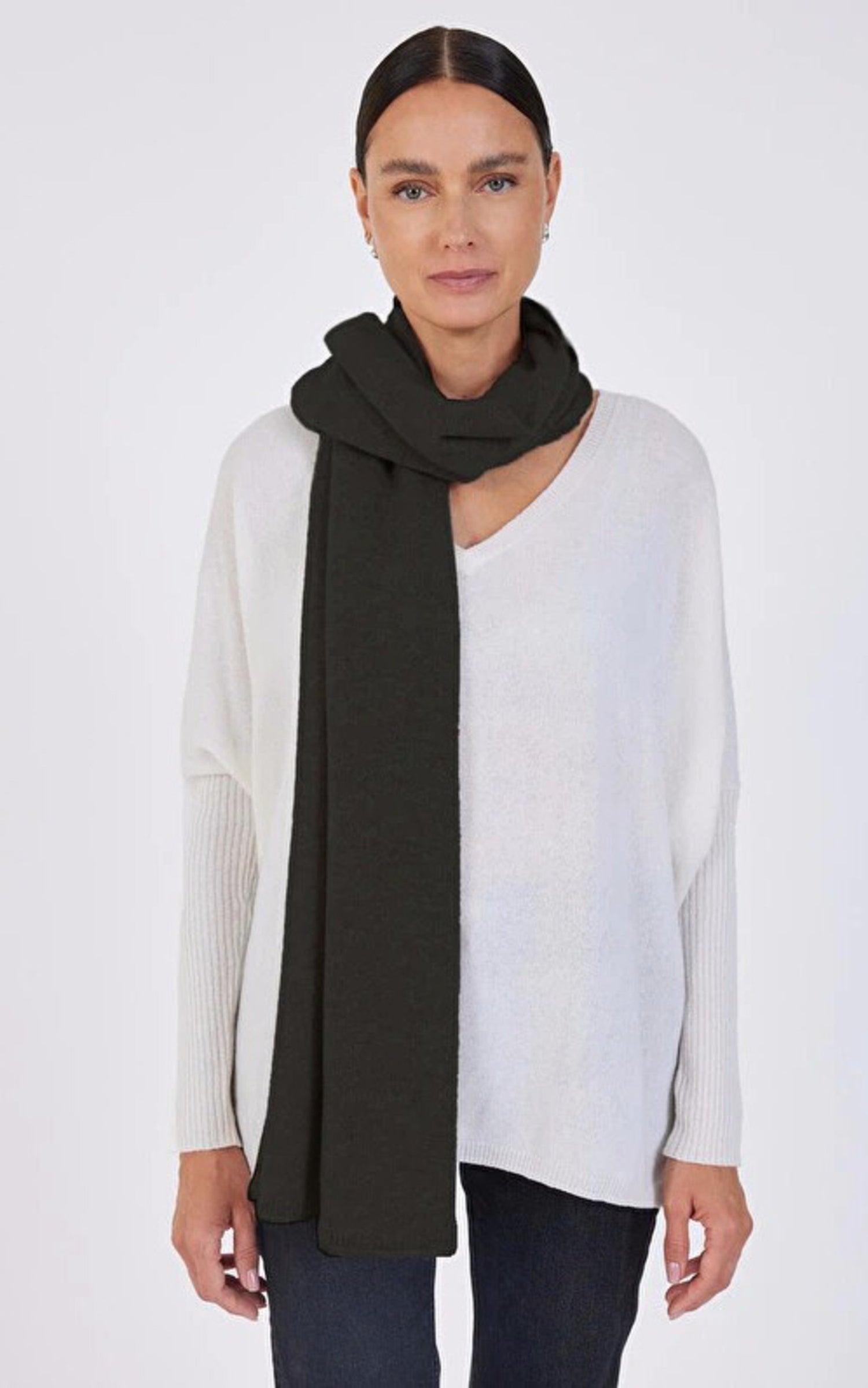 A "VIOLETA 4501035C" Kaki Notshy Echarpe Femme closed photo 2