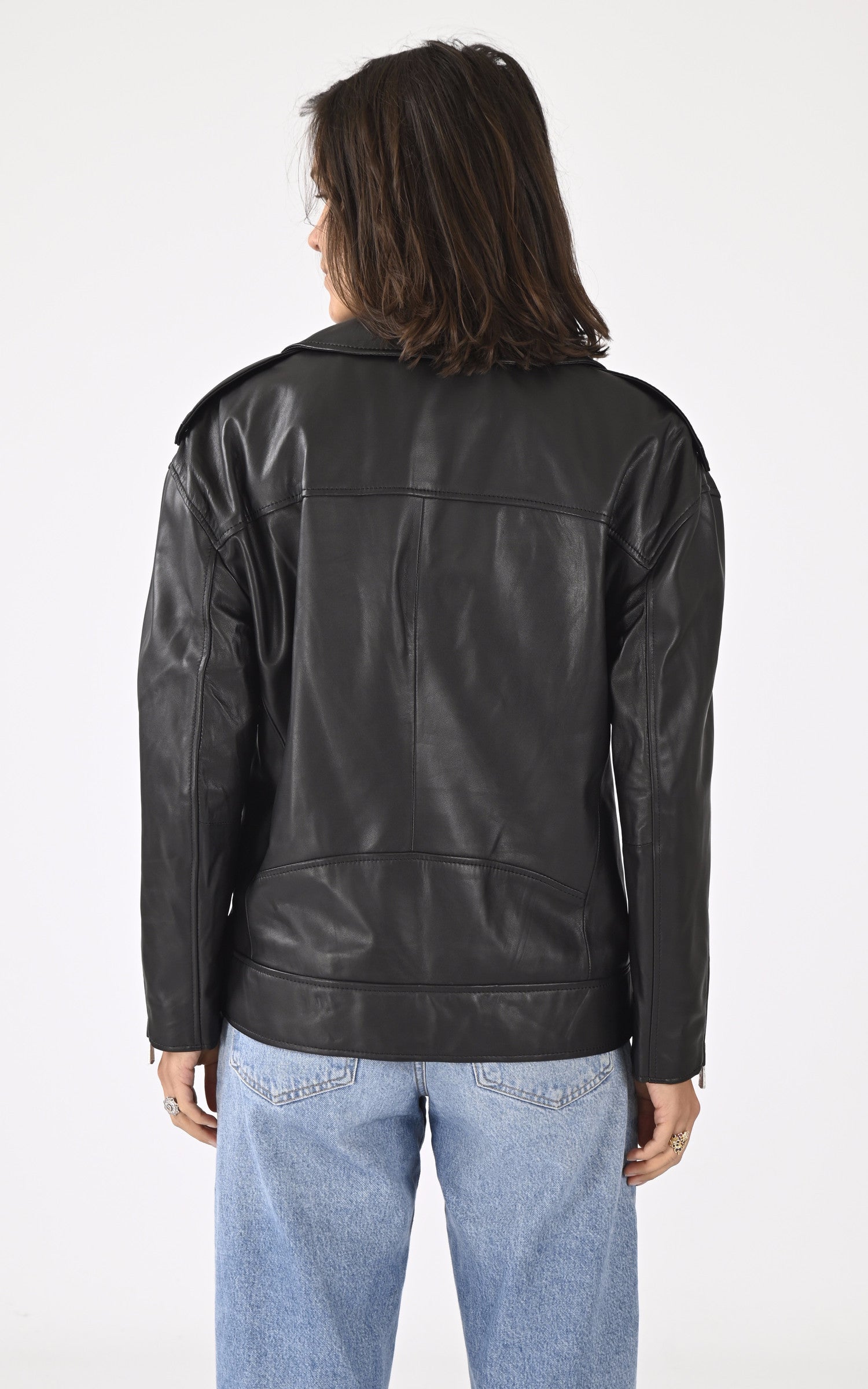 A "DREW 64942" Noir Oakwood Perfecto Femme back photo