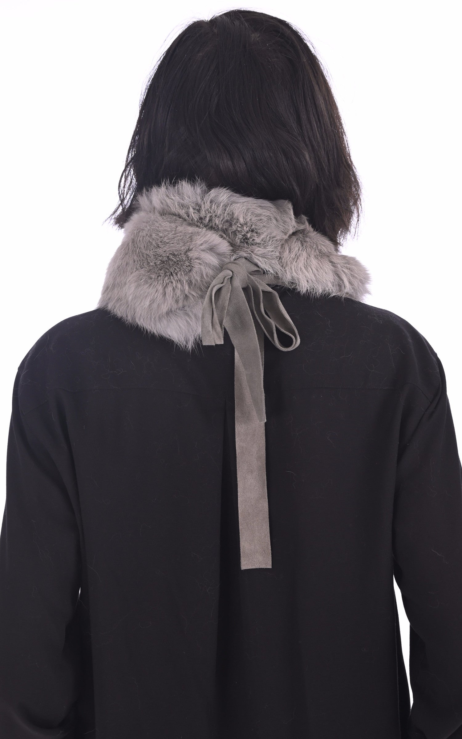 A "531/12 APACHE" Gris Lea Clement Col Femme details photo