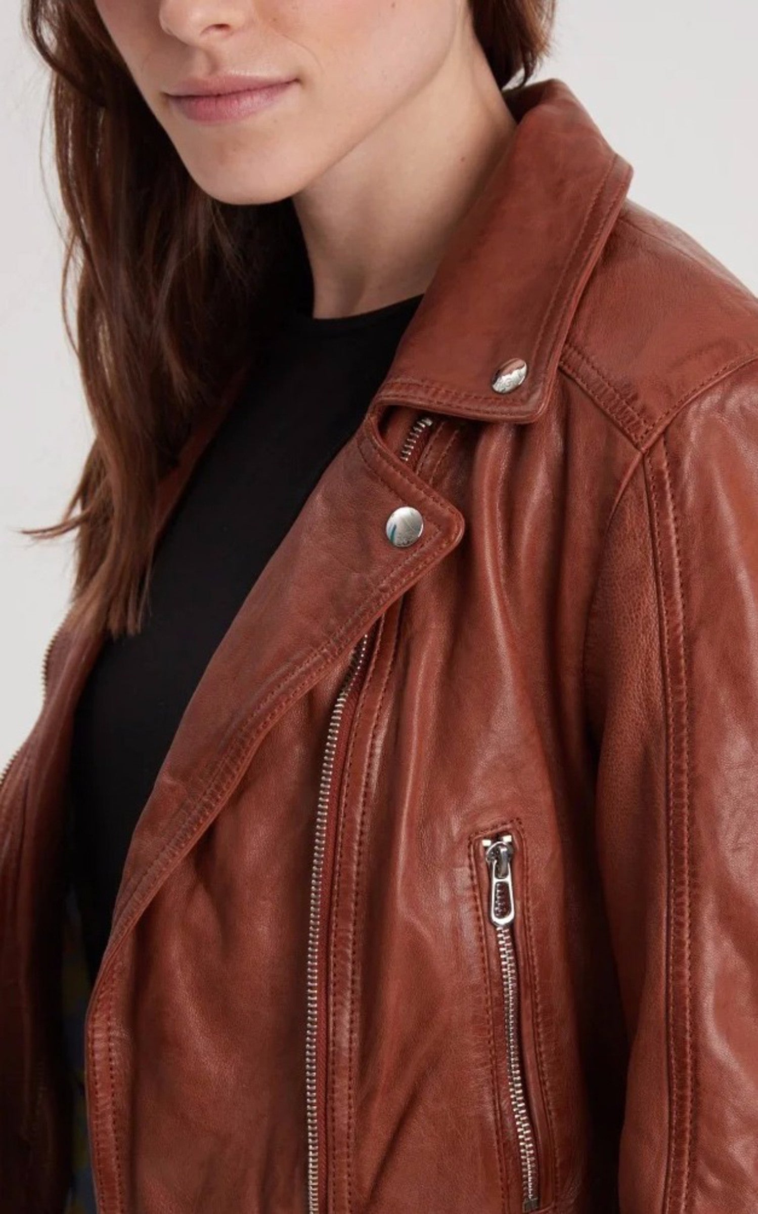 A "LEA 102585" Cognac Rose Garden Blouson Femme interior photo