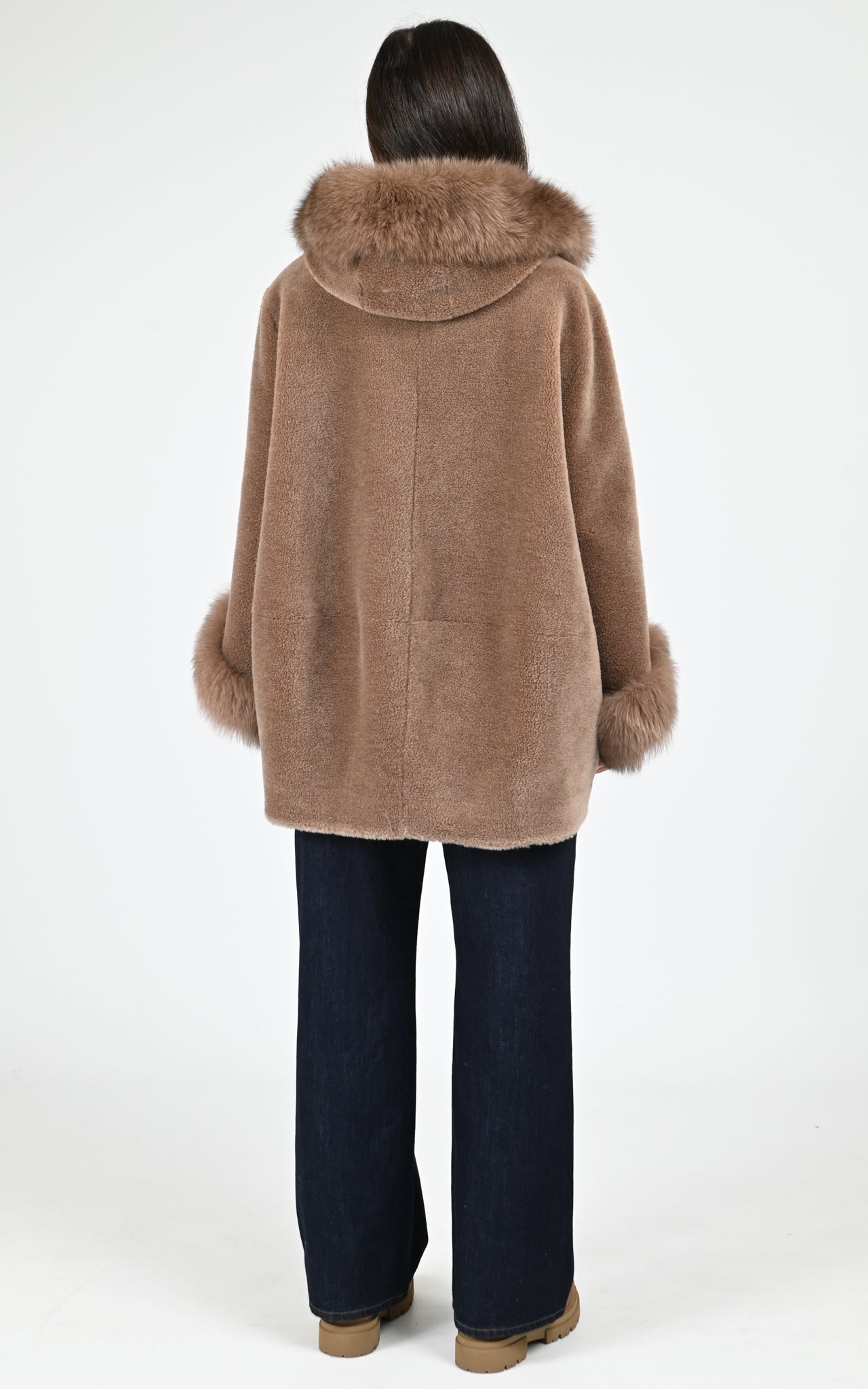 Manteau cape laine tissée et renard noisette