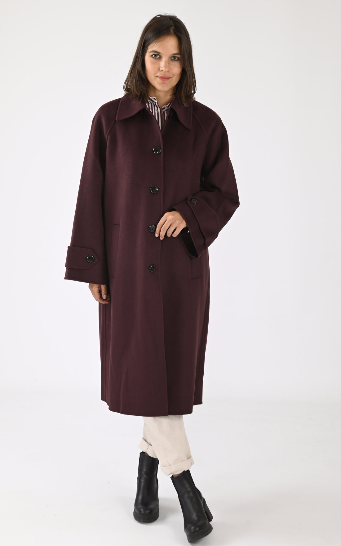 A &quot;MARLY&quot; Prune Tara Jarmon Manteau Femme opened photo