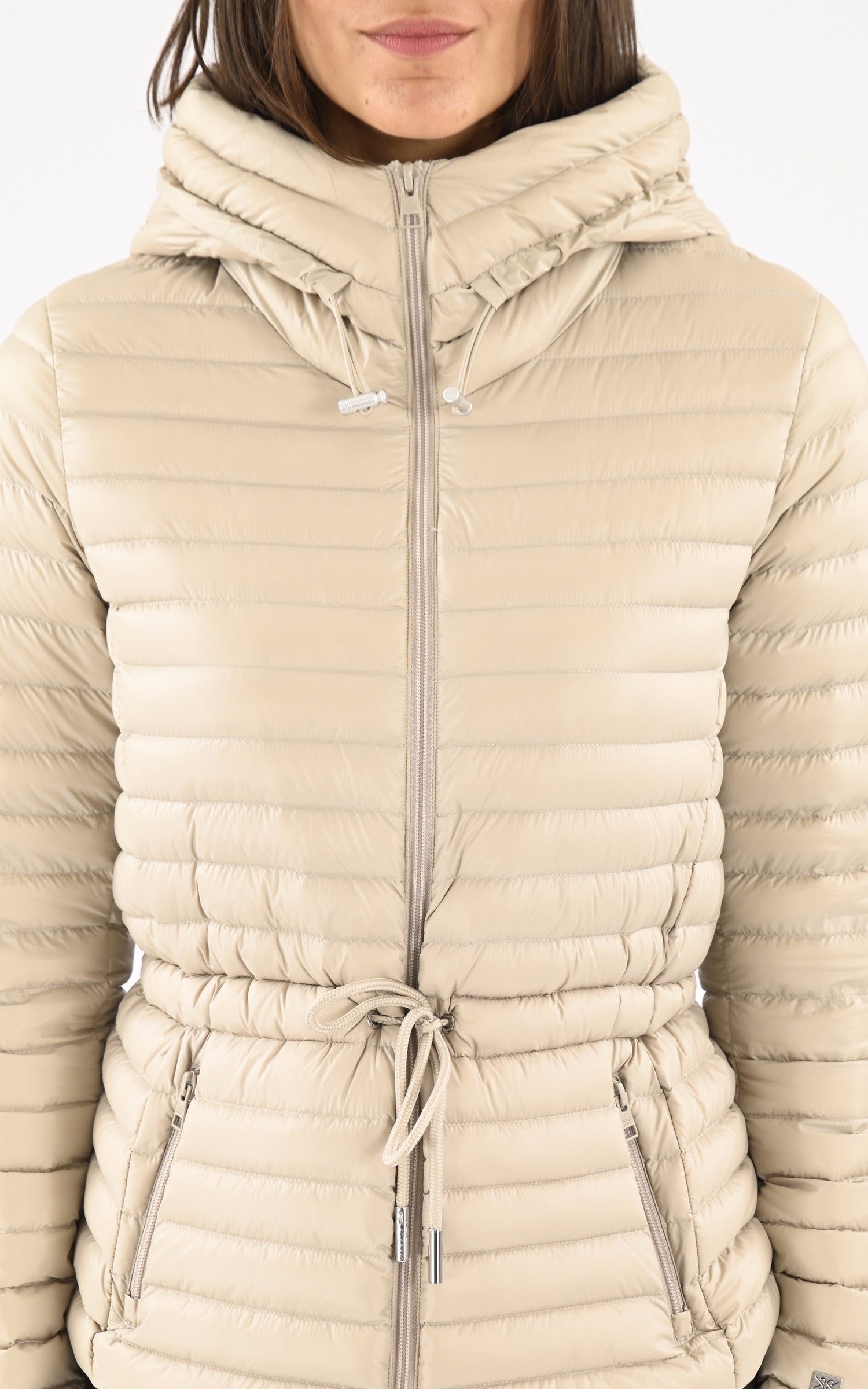 A &quot;AYLEEN&quot; Beige Soia &amp; Kyo Doudoune Femme details photo