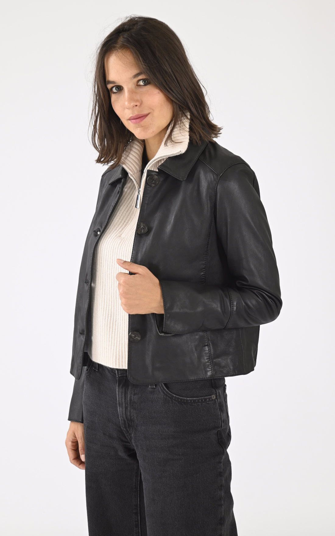 A &quot;LESLIE 64843&quot; Noir Oakwood Blazer Femme closed photo