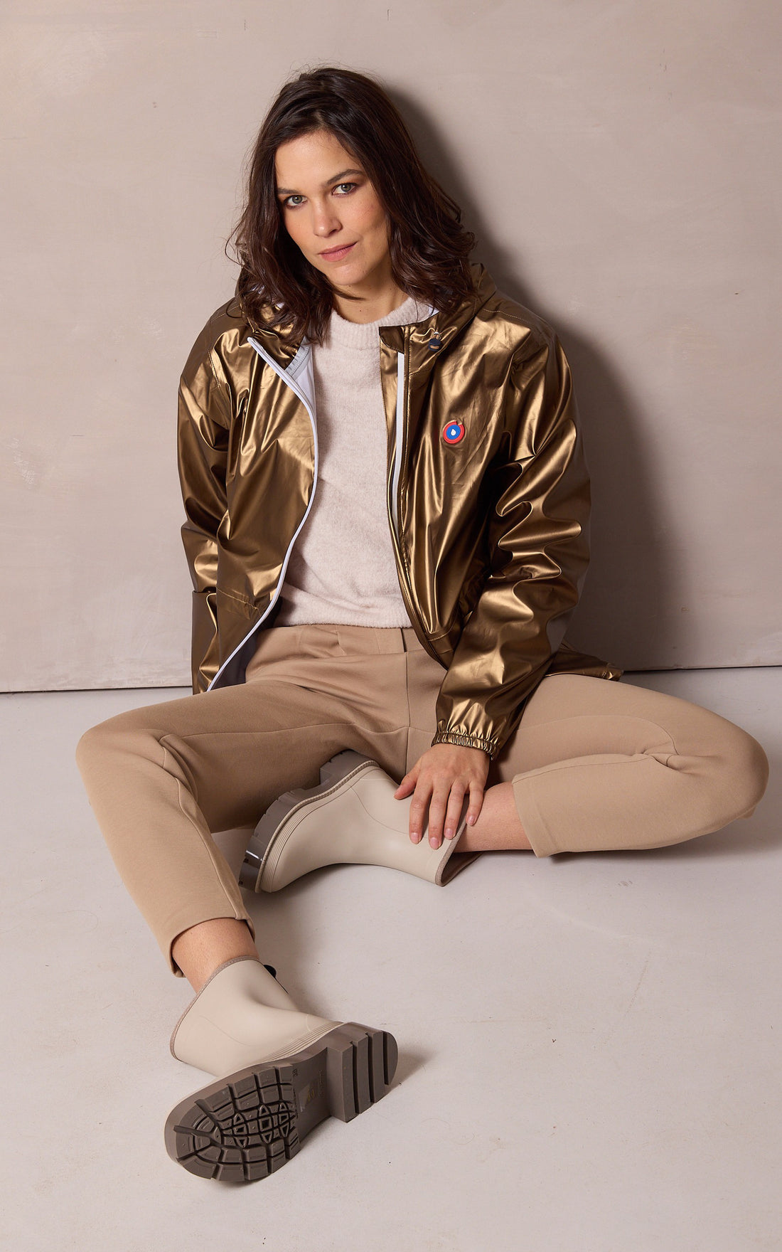 A &quot;VERSAILLES 20302&quot; Gold Flotte Veste Femme closed photo