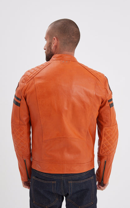 A &quot;WALKOR 102831&quot; Orange Daytona 73 Blouson Homme back photo