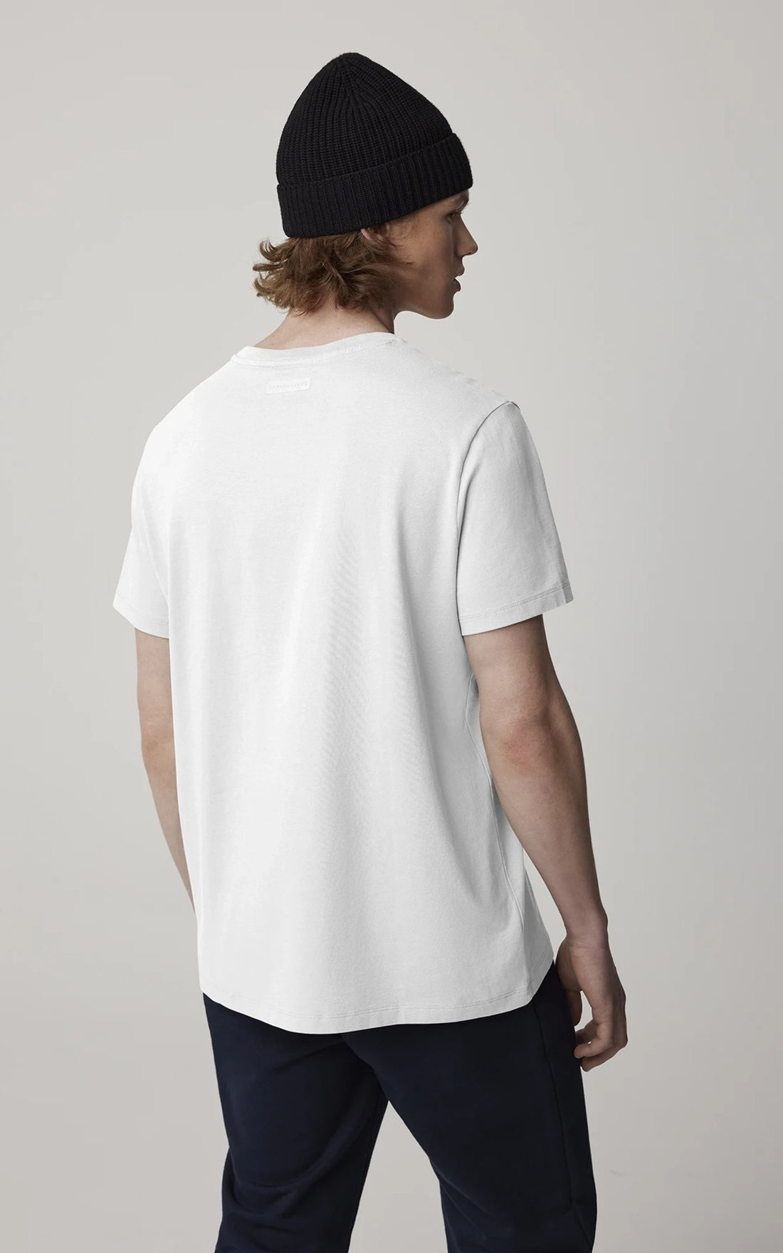 A &quot;EMERSEN 1420M&quot; Blanc Canada Goose T-shirt Homme opened photo