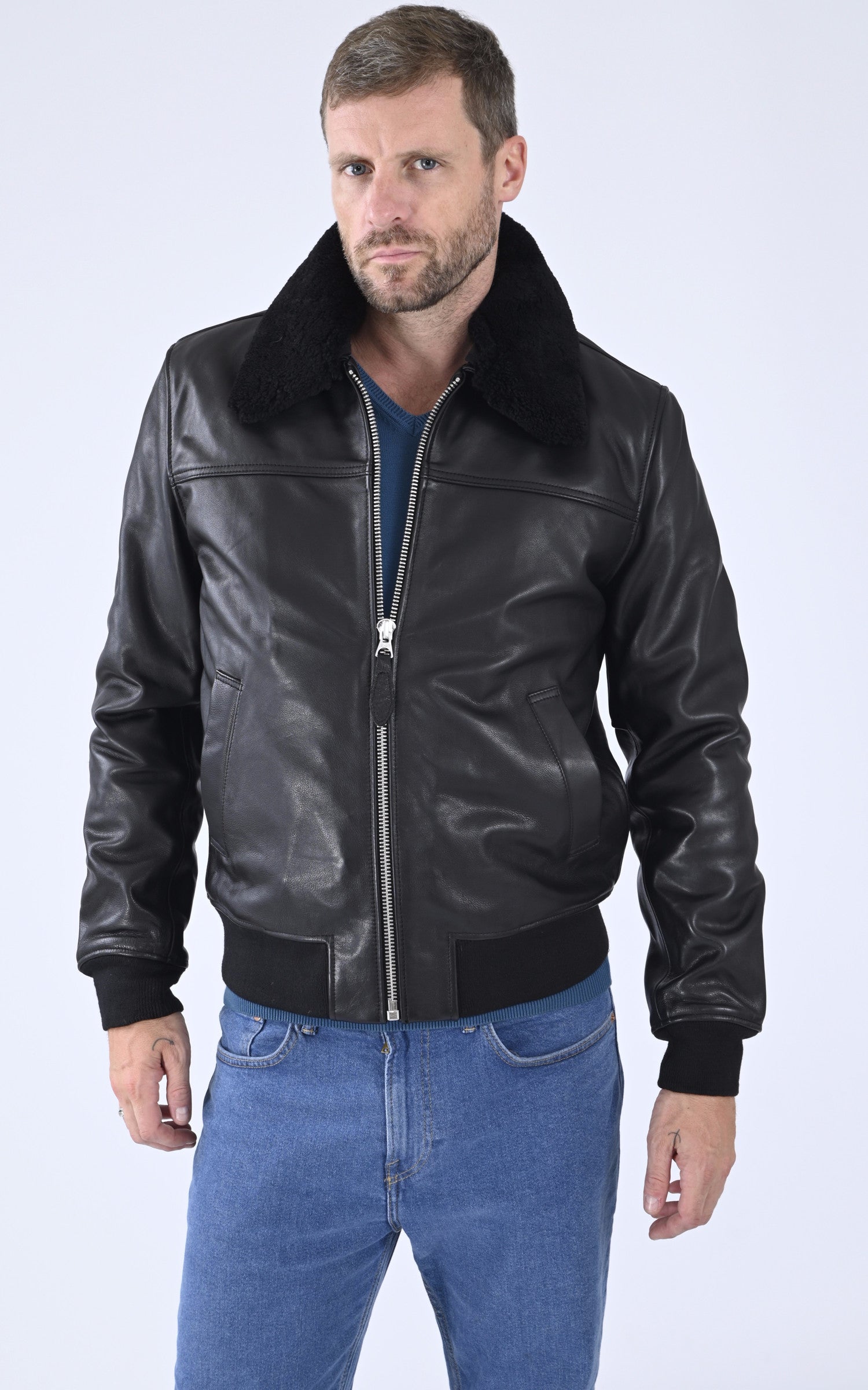 A &quot;LCOFFICIER&quot; Noir Schott Pilote Homme closed photo