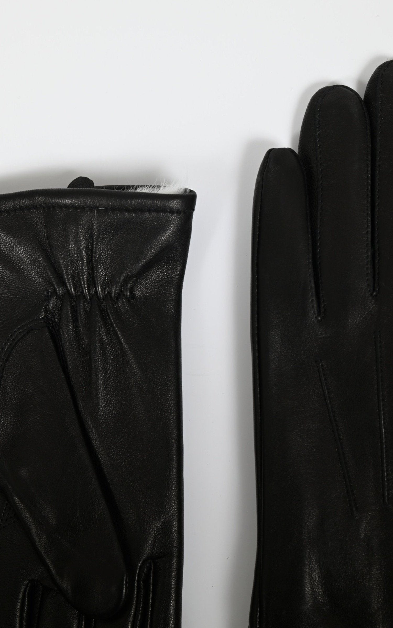 Gants Cuir Femme La Canadienne, modèle 127-w de couleur black 3