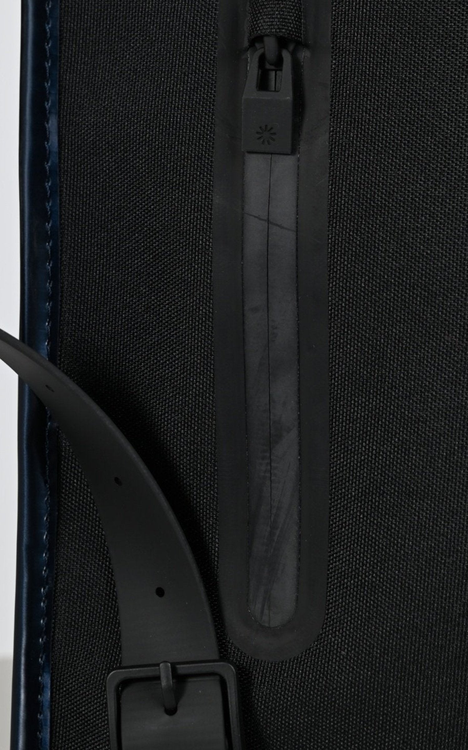 Sac a dos Textile Mixte Rains, modèle 13020 back pack mini de couleur spill 130 4