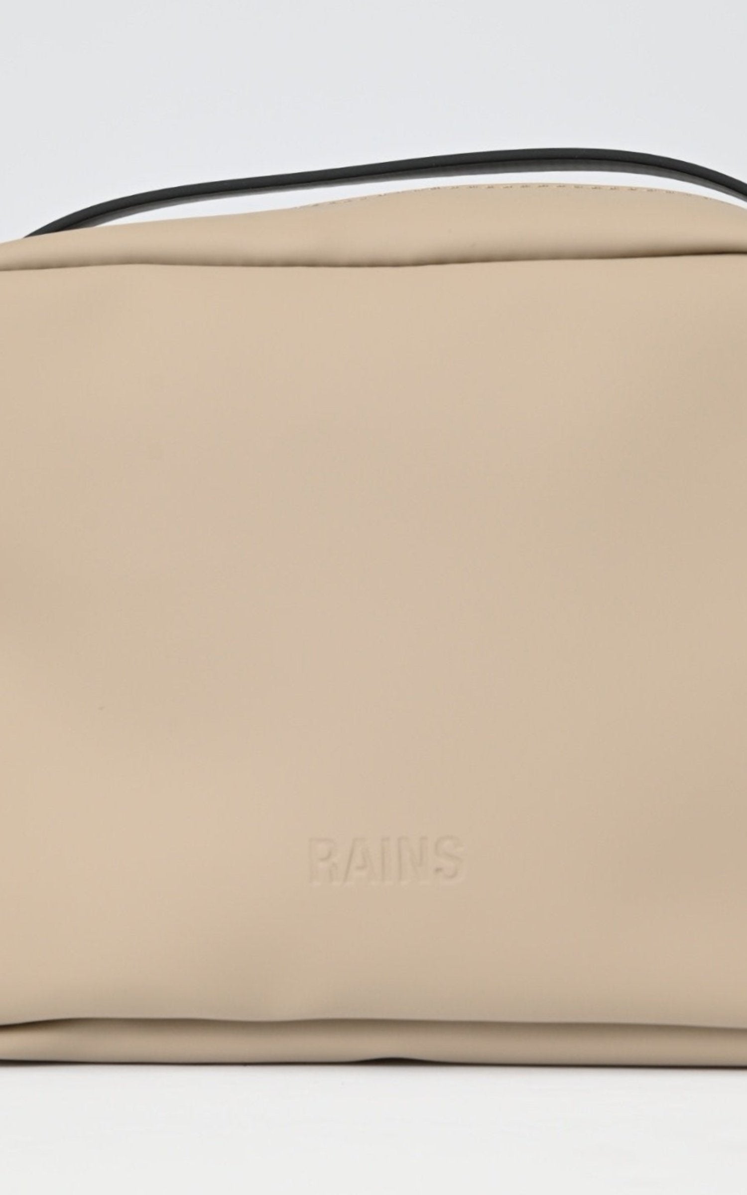 Sac Textile Mixte Rains, modèle 14100 box bag de couleur beige 133 4