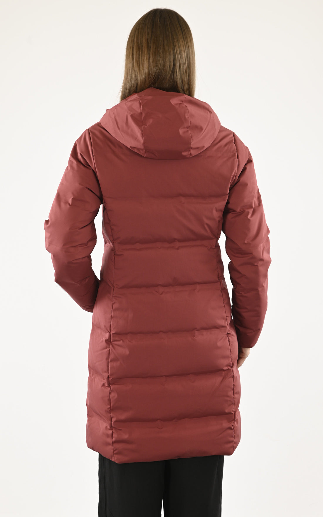 A &quot;JACKSON GLACIER PARKA&quot; Rouge Patagonia 3/4 Parka Femme opened photo