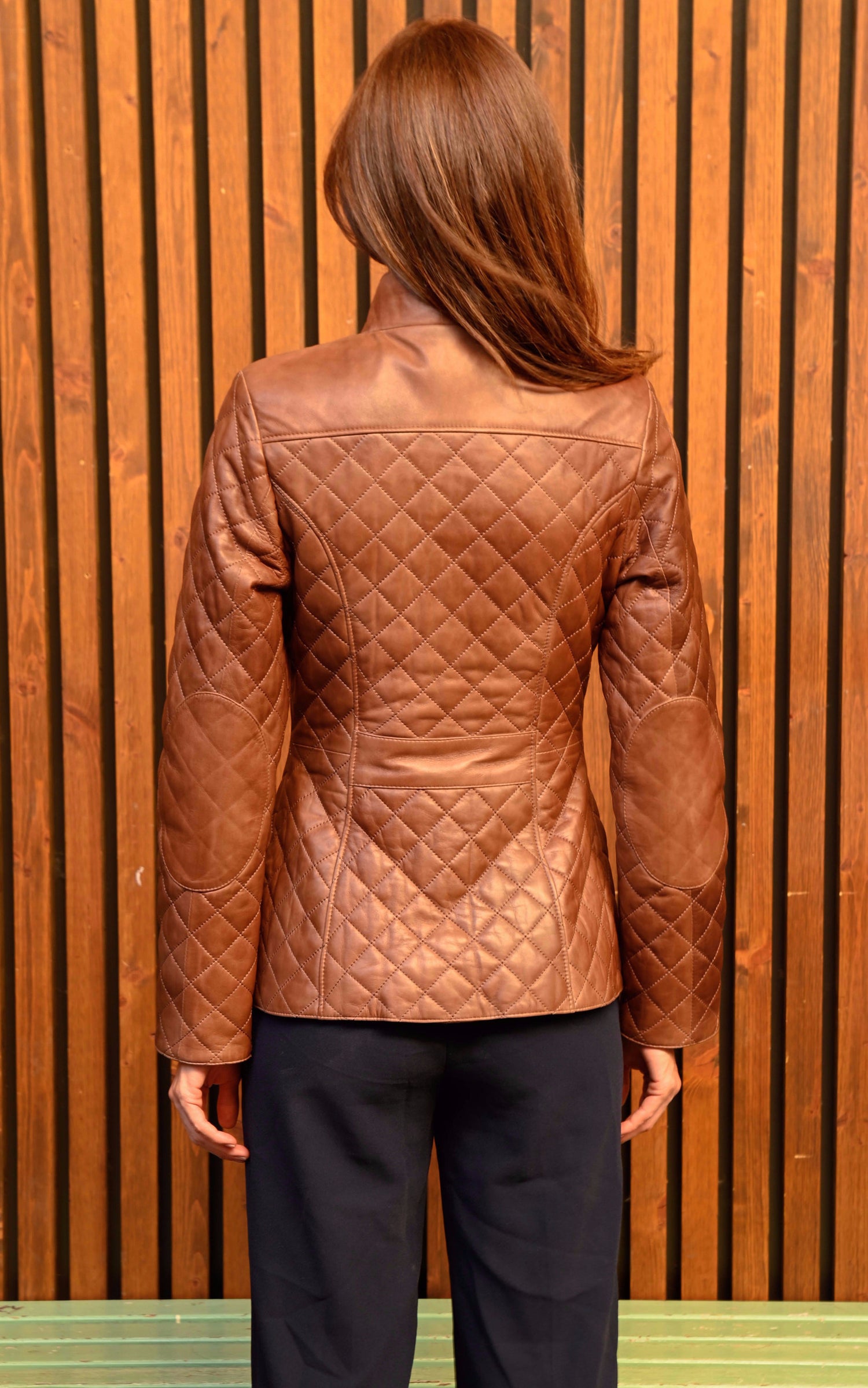 A &quot;18090&quot; Cognac La Canadienne Veste Femme back photo 3