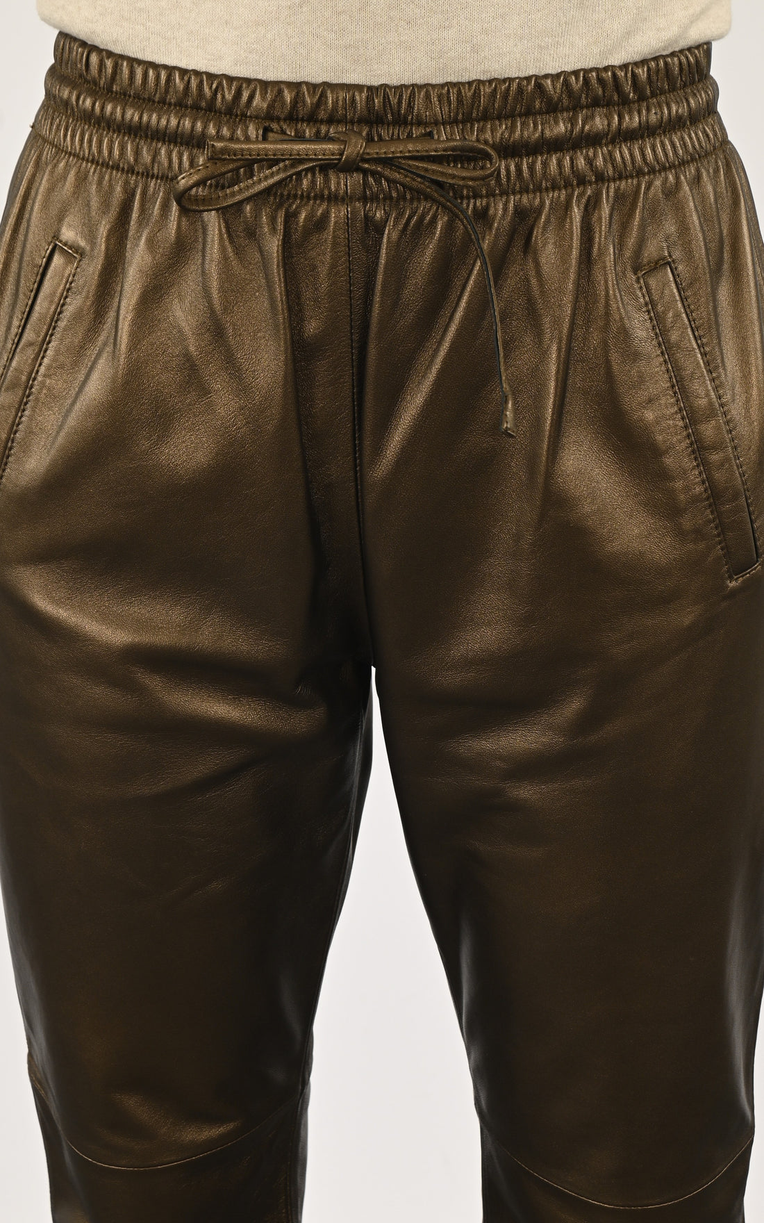 A &quot;GIFT 64588&quot; Gold Oakwood Pantalon Femme closed photo