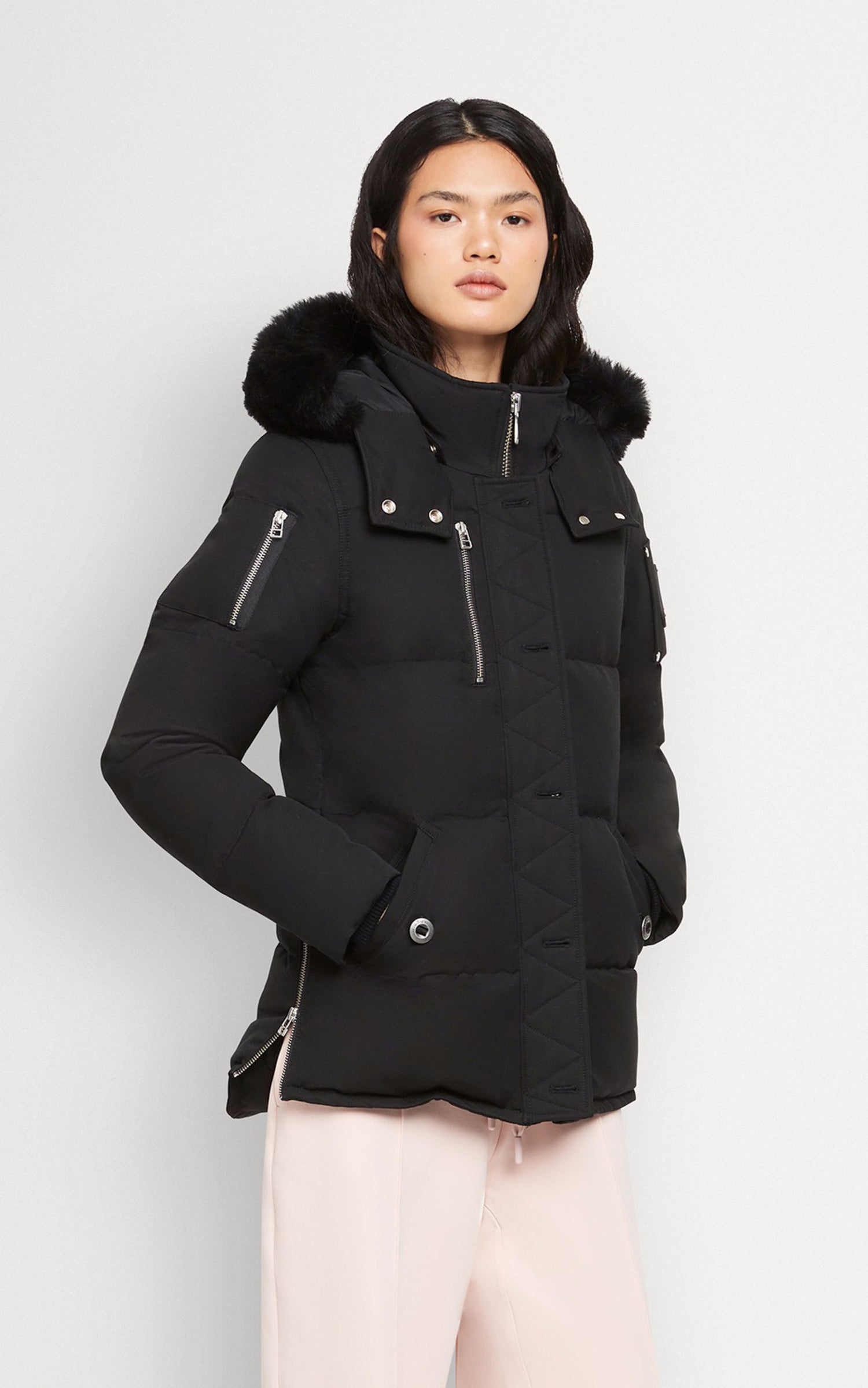 A &quot;CLOUD 3Q M32LJ179S&quot; Noir Moose Knuckles Ves Doudoune Femme opened photo 1