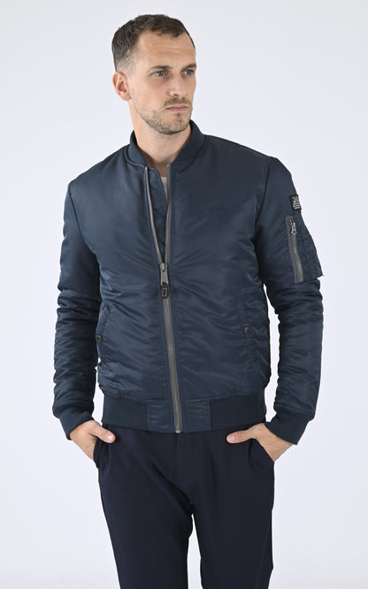 A &quot;AIRFORCE RS&quot; Marine Schott Blouson Homme closed photo